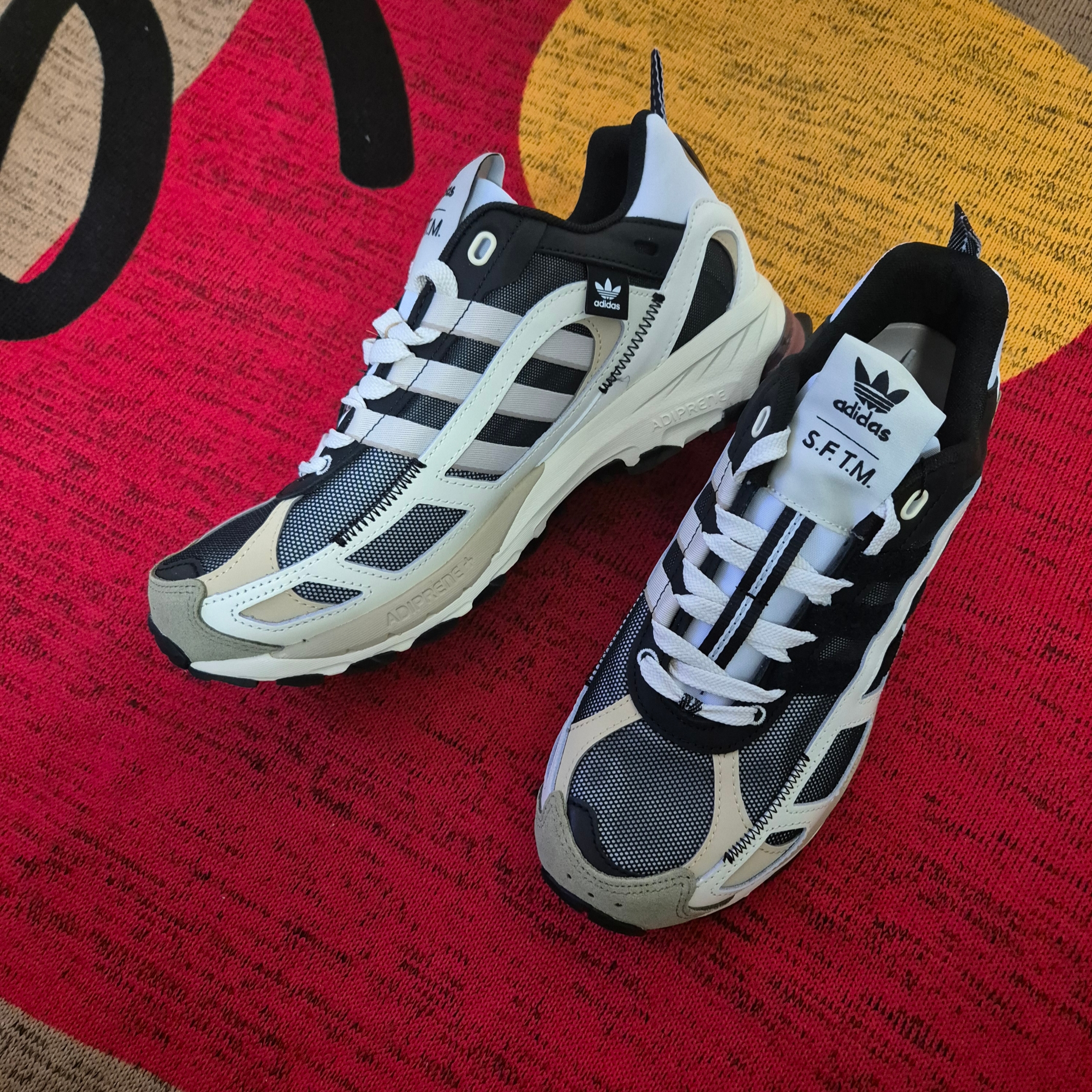 Adidas x Song for the Mute Shadowturf Core Black 착용 스타일 - 2
