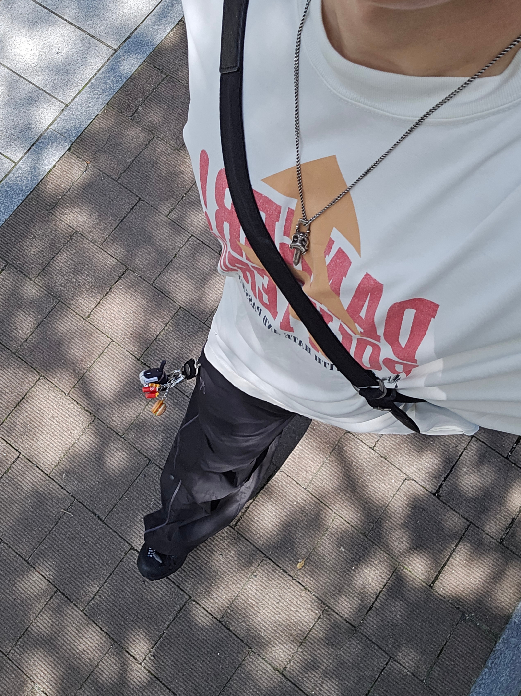 Polyteru 1011 Nylon Track Pants Triple Black, Salomon x MM6 Maison Margiela XT-4 Mule Black 착용 스타일