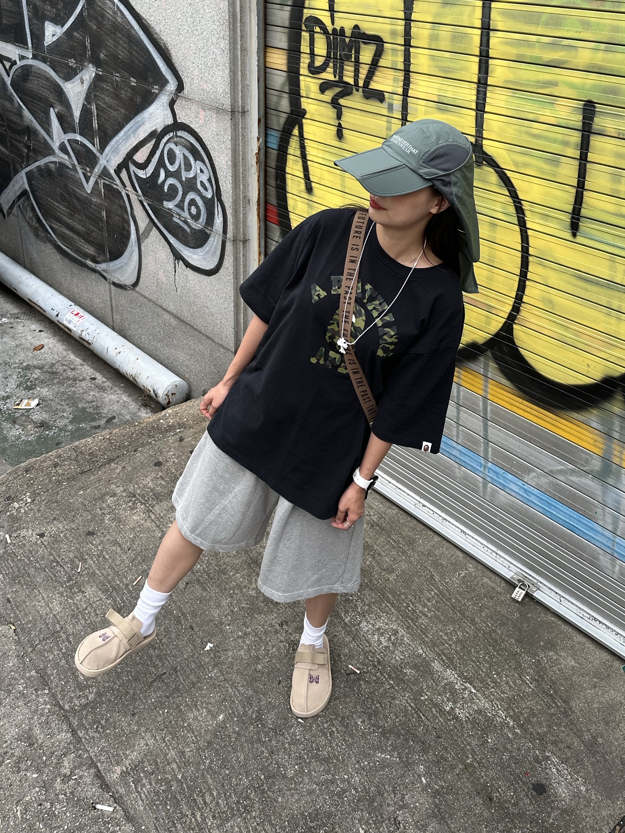 Reebok x Needles Beatnik Beige, Human Made Shoulder Bag Brown 착용 스타일 - 7