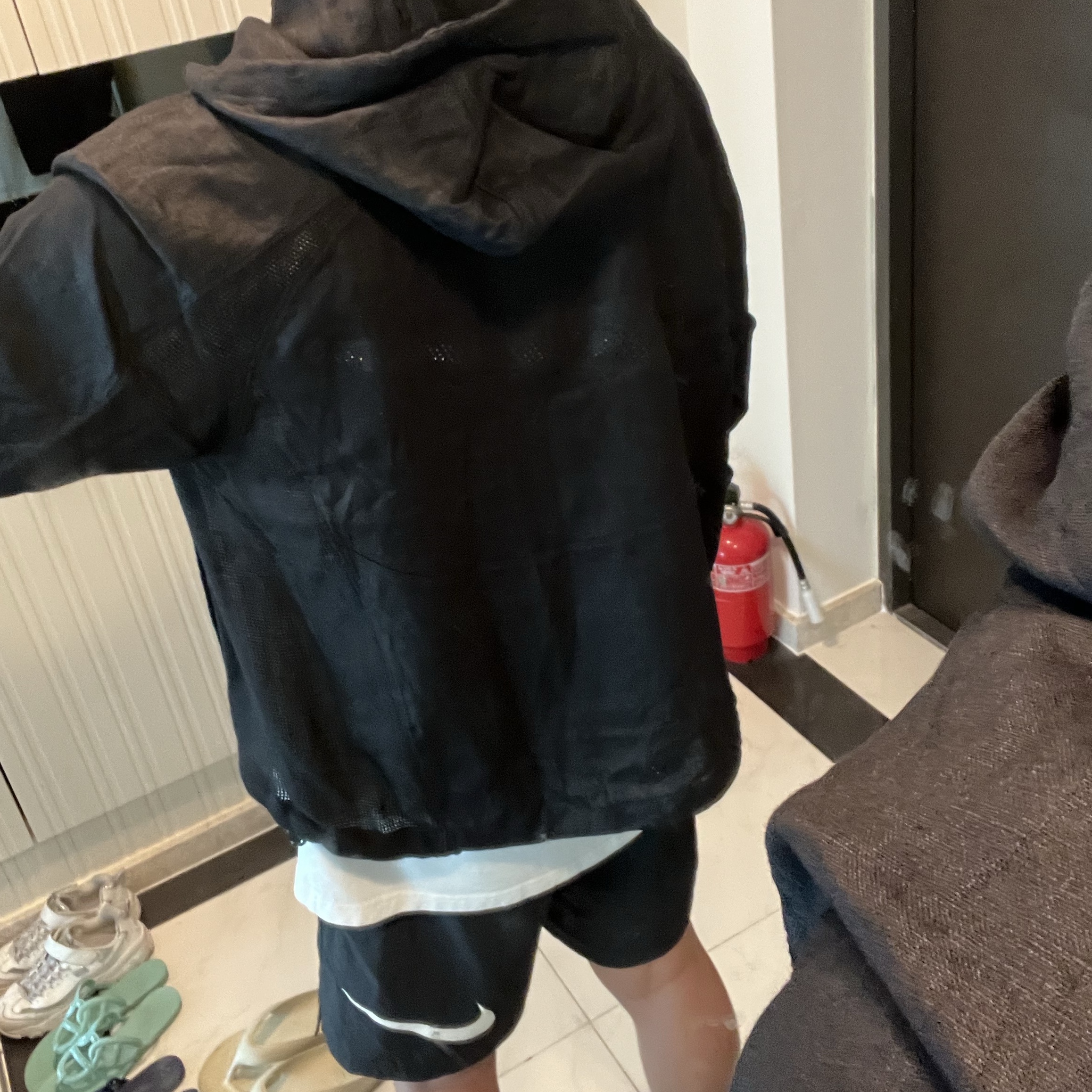 Nike x Stussy Linen Shell Jacket Black (FZ5751-010) 착용 스타일 - 2