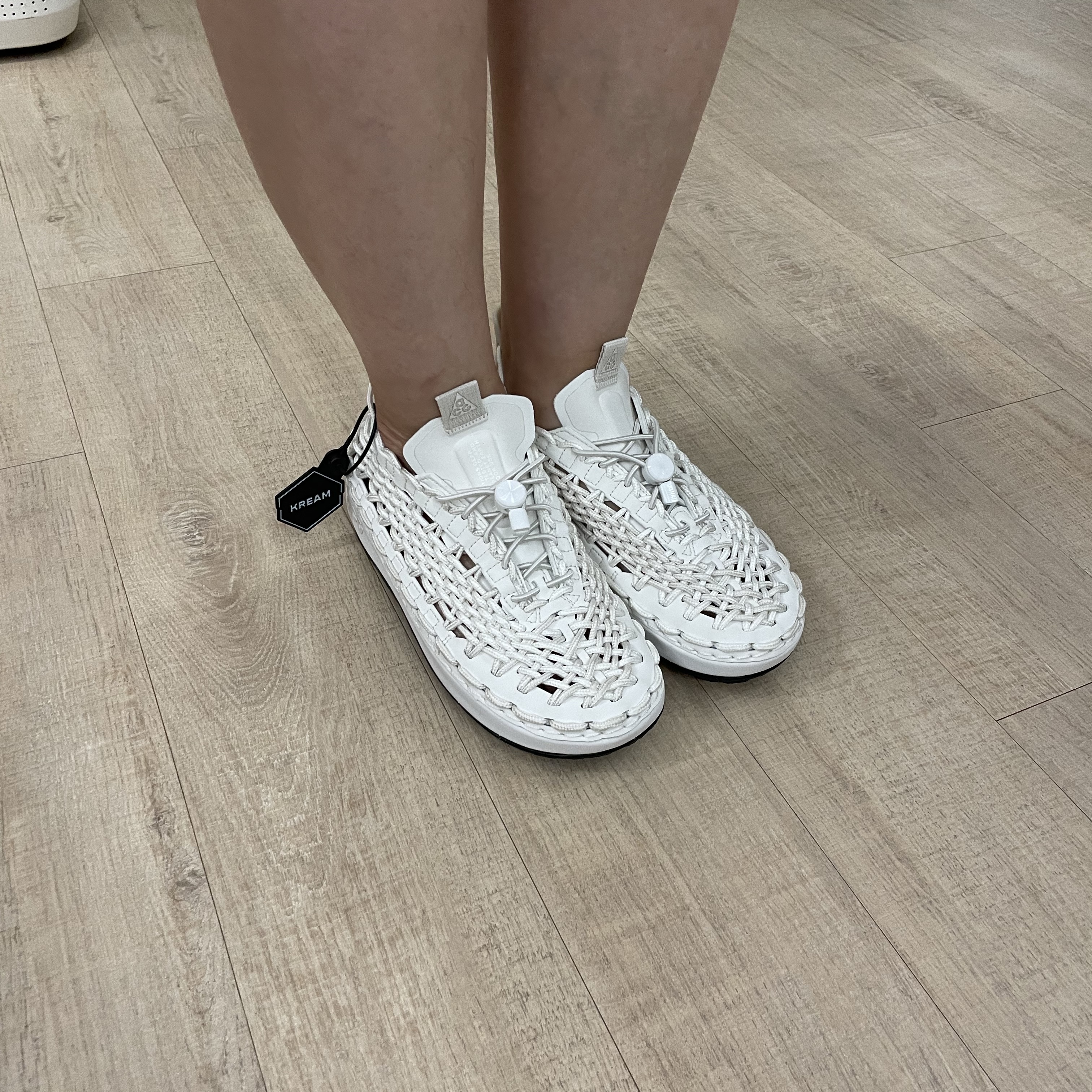 Nike ACG Watercat+ Phantom 착용 스타일
