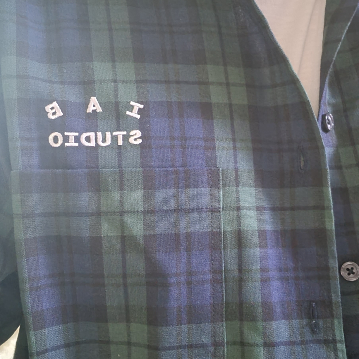 IAB Studio Blackwatch Tartan Shirt Blue Green 착용 스타일