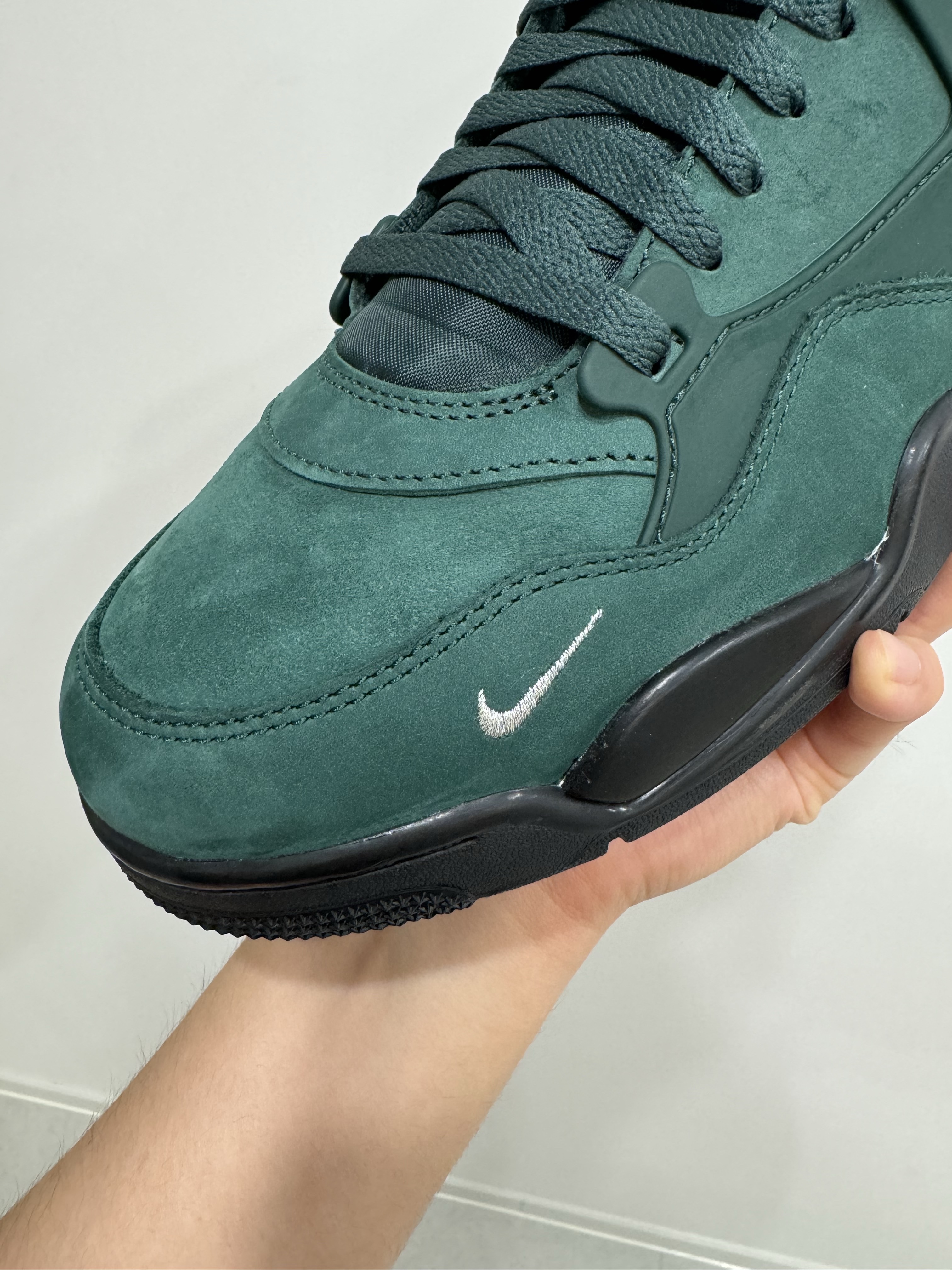 Jordan 4 x Nigel Sylvester RM SP Fence Green 착용 스타일 - 6