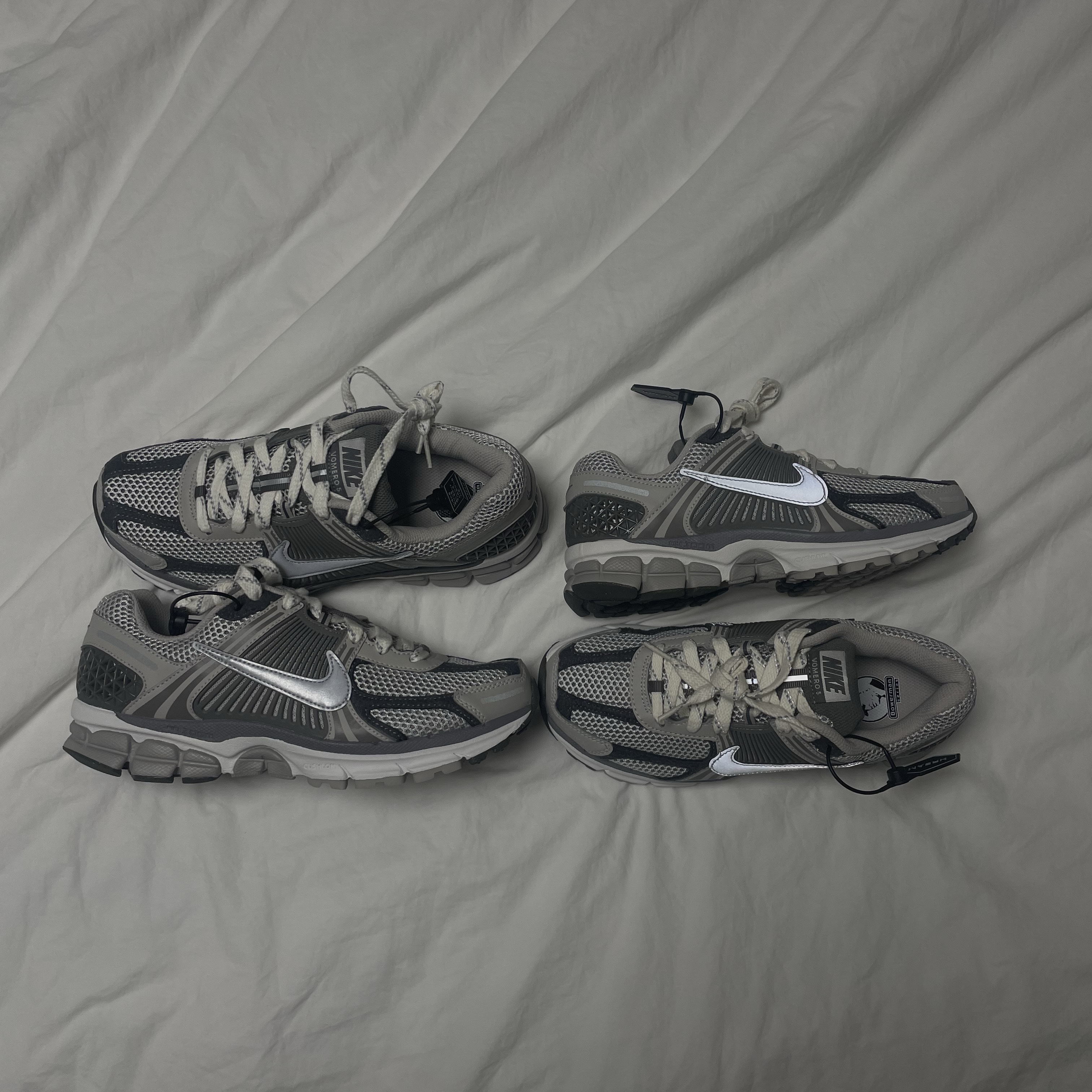 Nike Zoom Vomero 5 PRM Light Iron Ore and Flat Fewter 착용 스타일