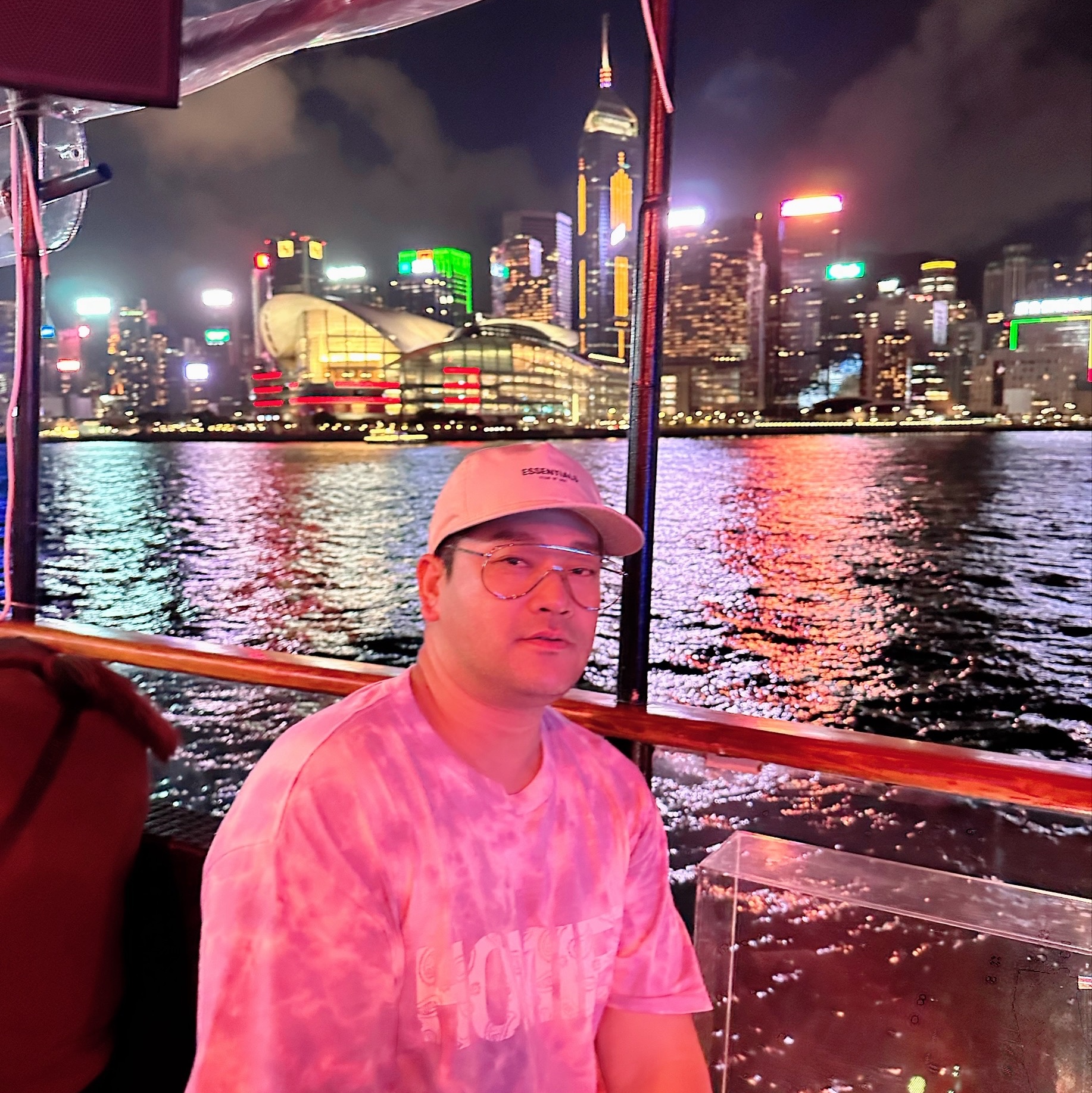 Essentials x New Era Retro Crown Cap Moonstruck 착용 스타일