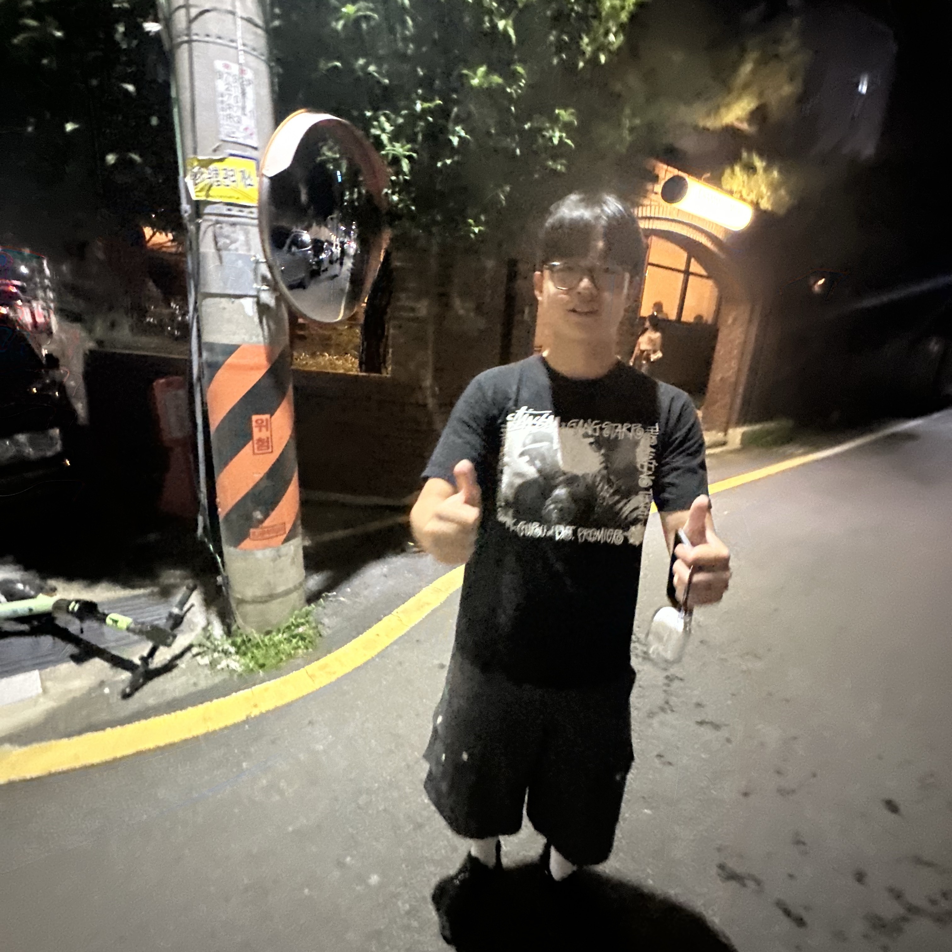 Stussy x Gang Starr Take It Personal T-Shirt Black, Nike Air Kukini Triple Black 착용 스타일 - 2