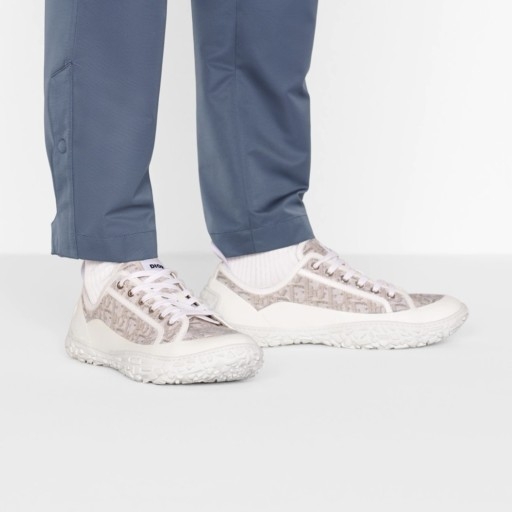Dior Essentials Diorizon Derby Shoe White Rubber Off White Dior Oblique Jacquard 착용 스타일 - 1