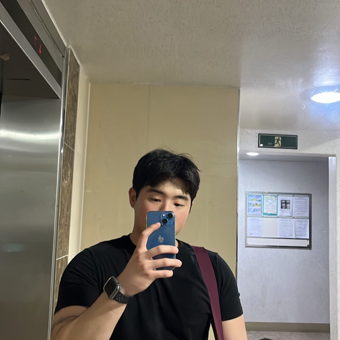 Nike Gym Club Training Bag 24L Black 착용 스타일 - 2