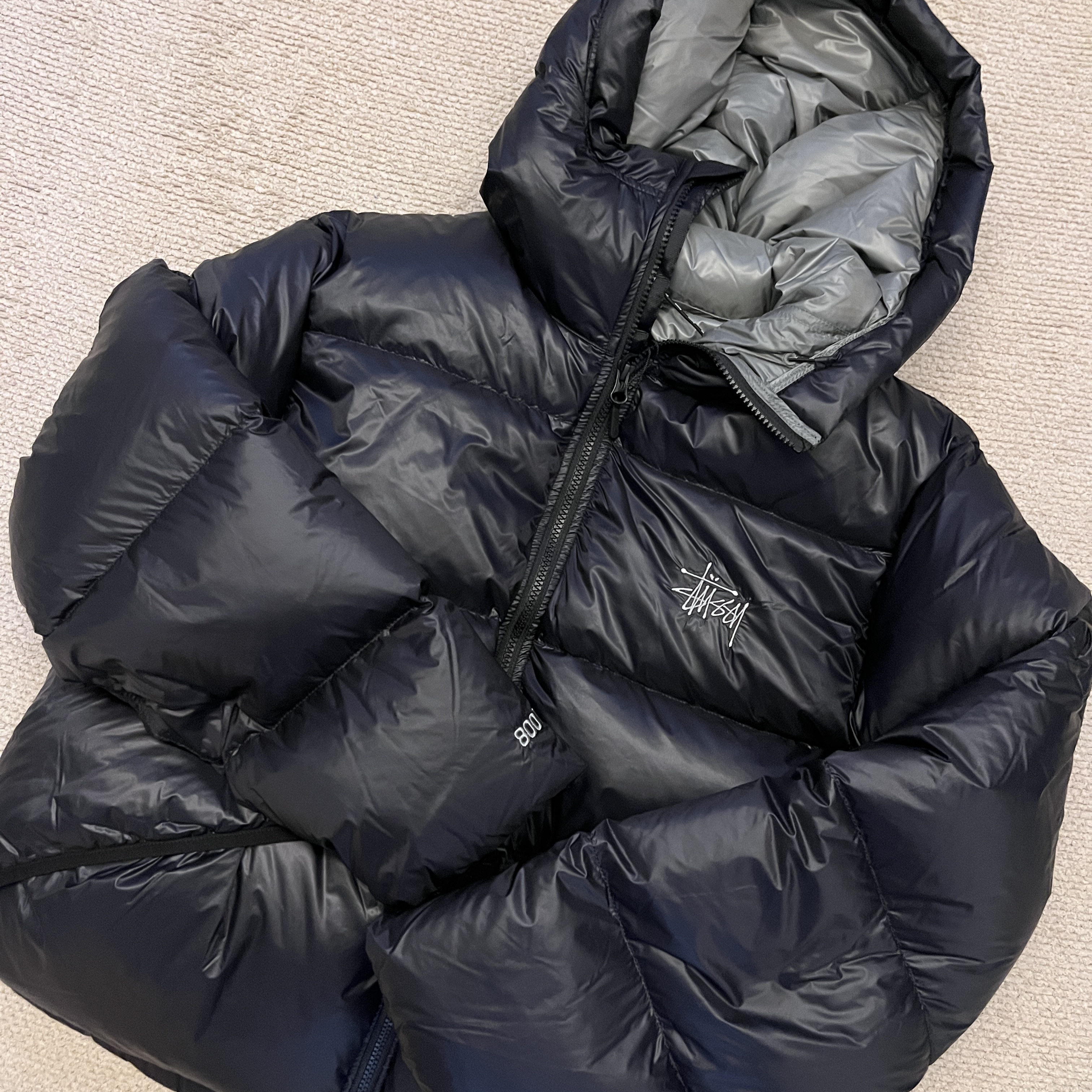 Stussy Down Parka Micro Ripstop Phantom Black 착용 스타일 - 3