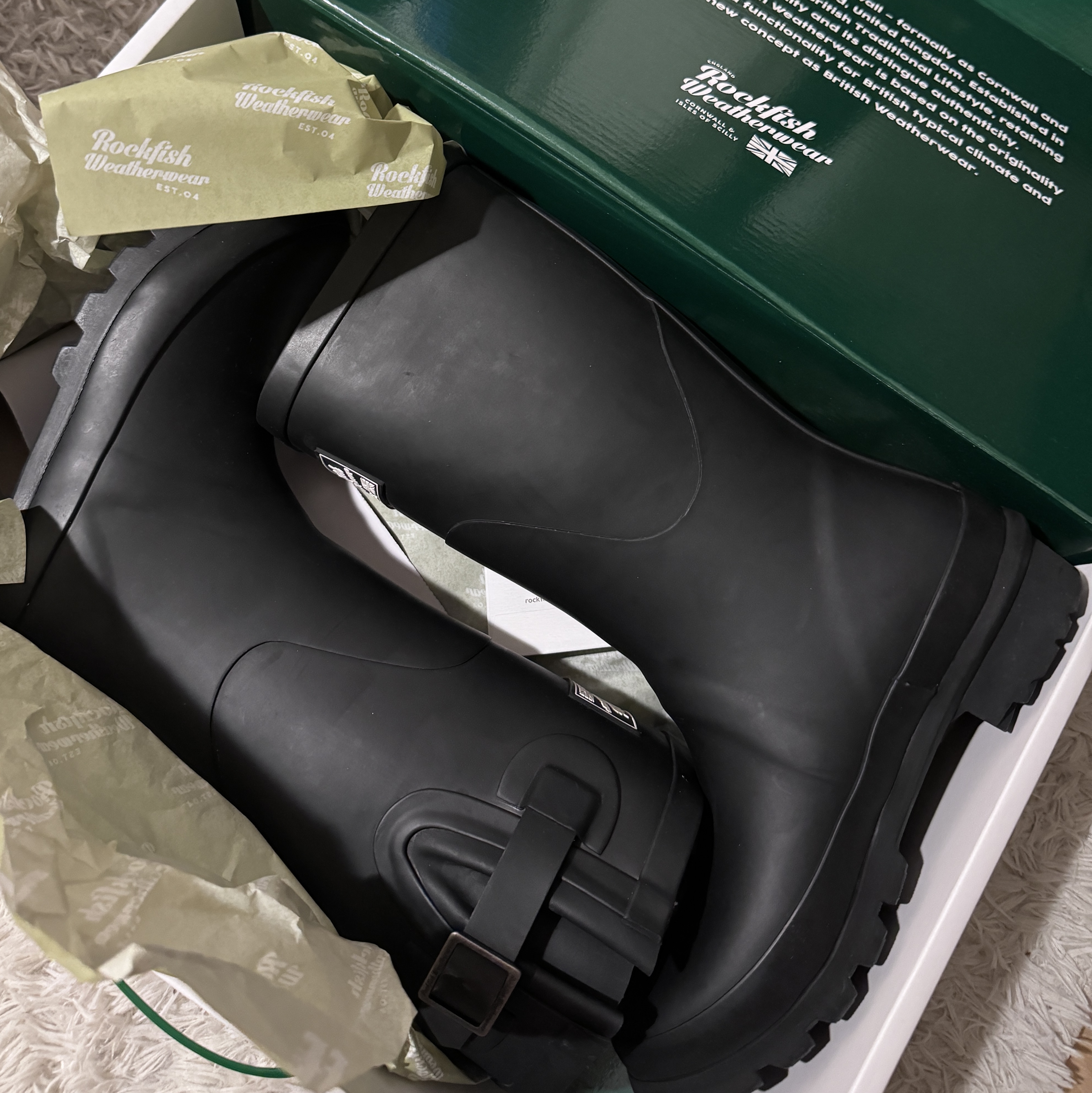 (W) Rockfishweatherwear Original Short Rain Boots Black 착용 스타일 - 2