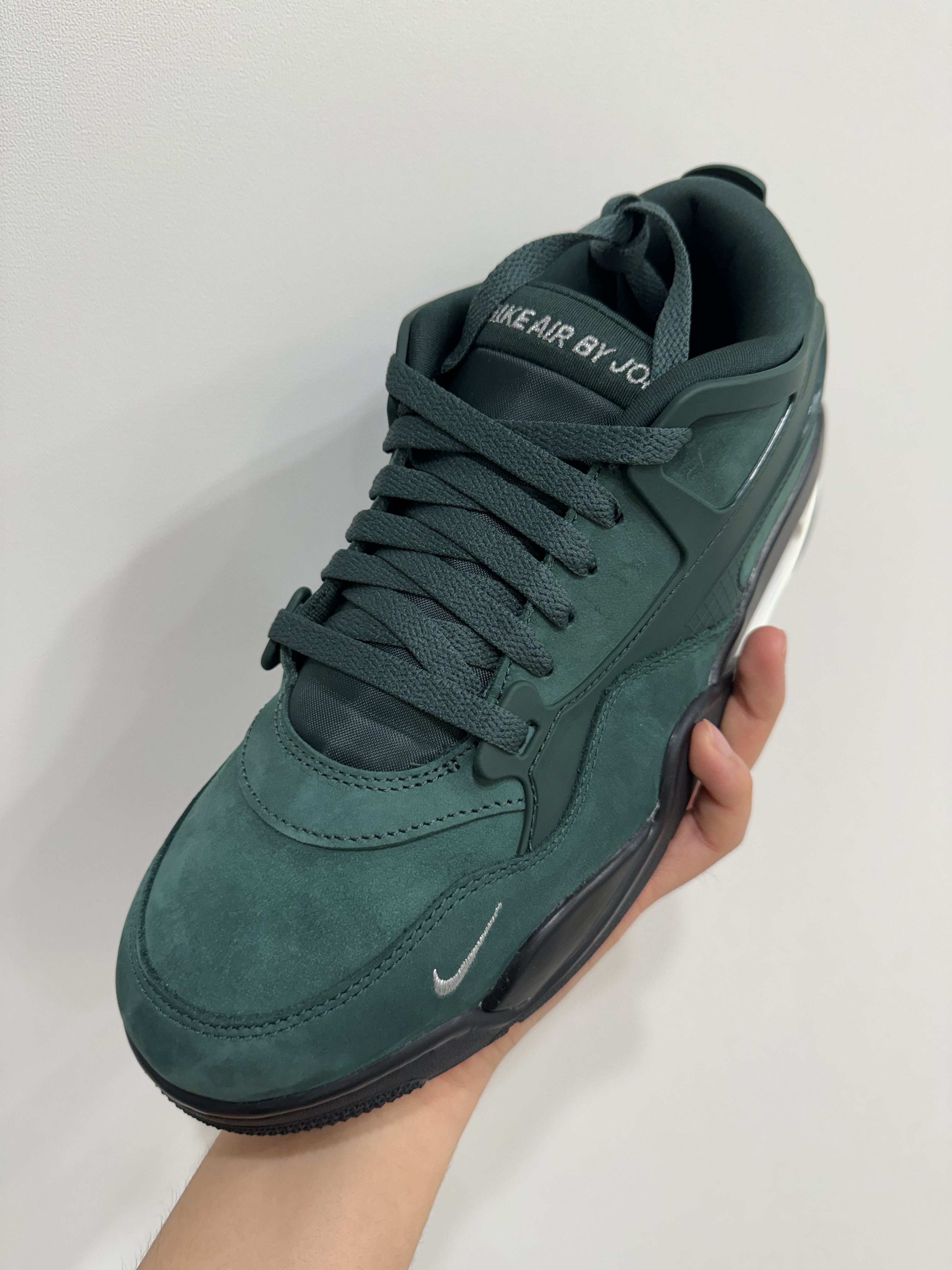 Jordan 4 x Nigel Sylvester RM SP Fence Green 착용 스타일 - 3