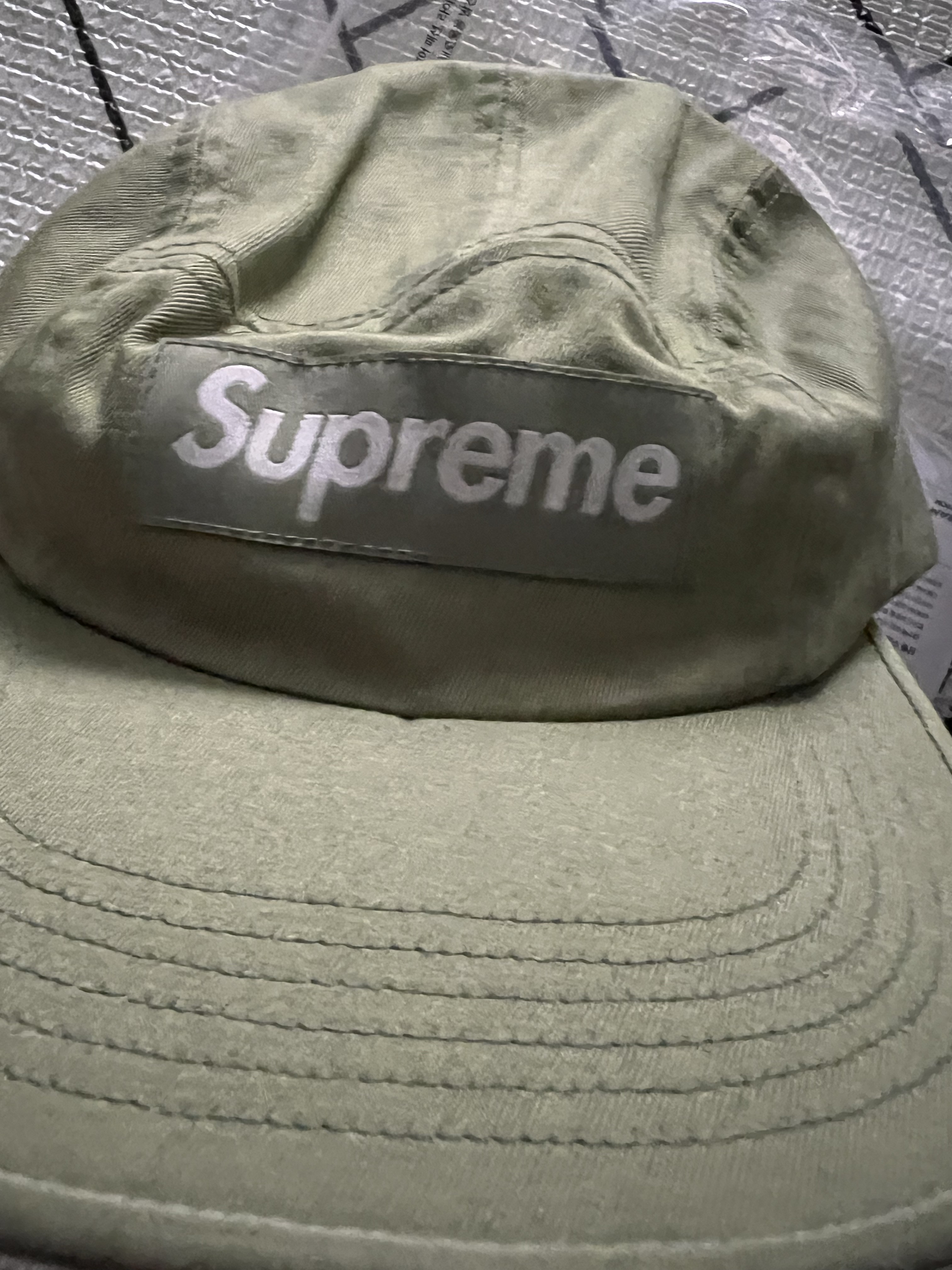Supreme Washed Chino Twill Camp Cap Light Olive - 24SS 착용 스타일 - 2