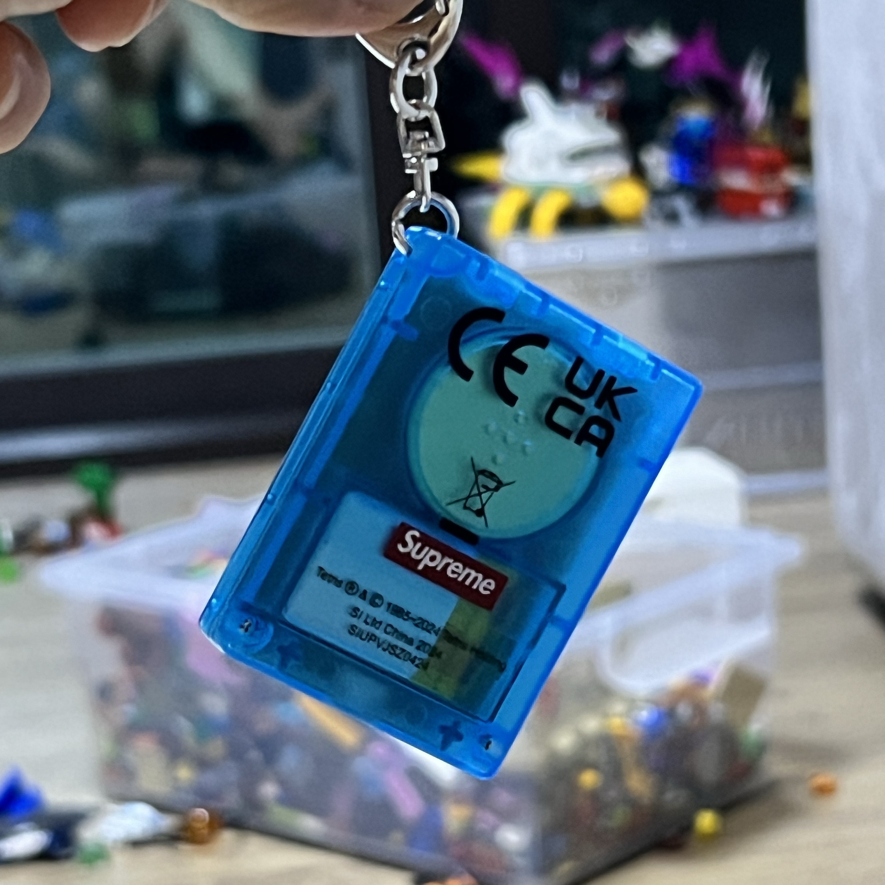 Supreme x Tetris Mini Blue - 24SS (Korean Ver.) 착용 스타일 - 2