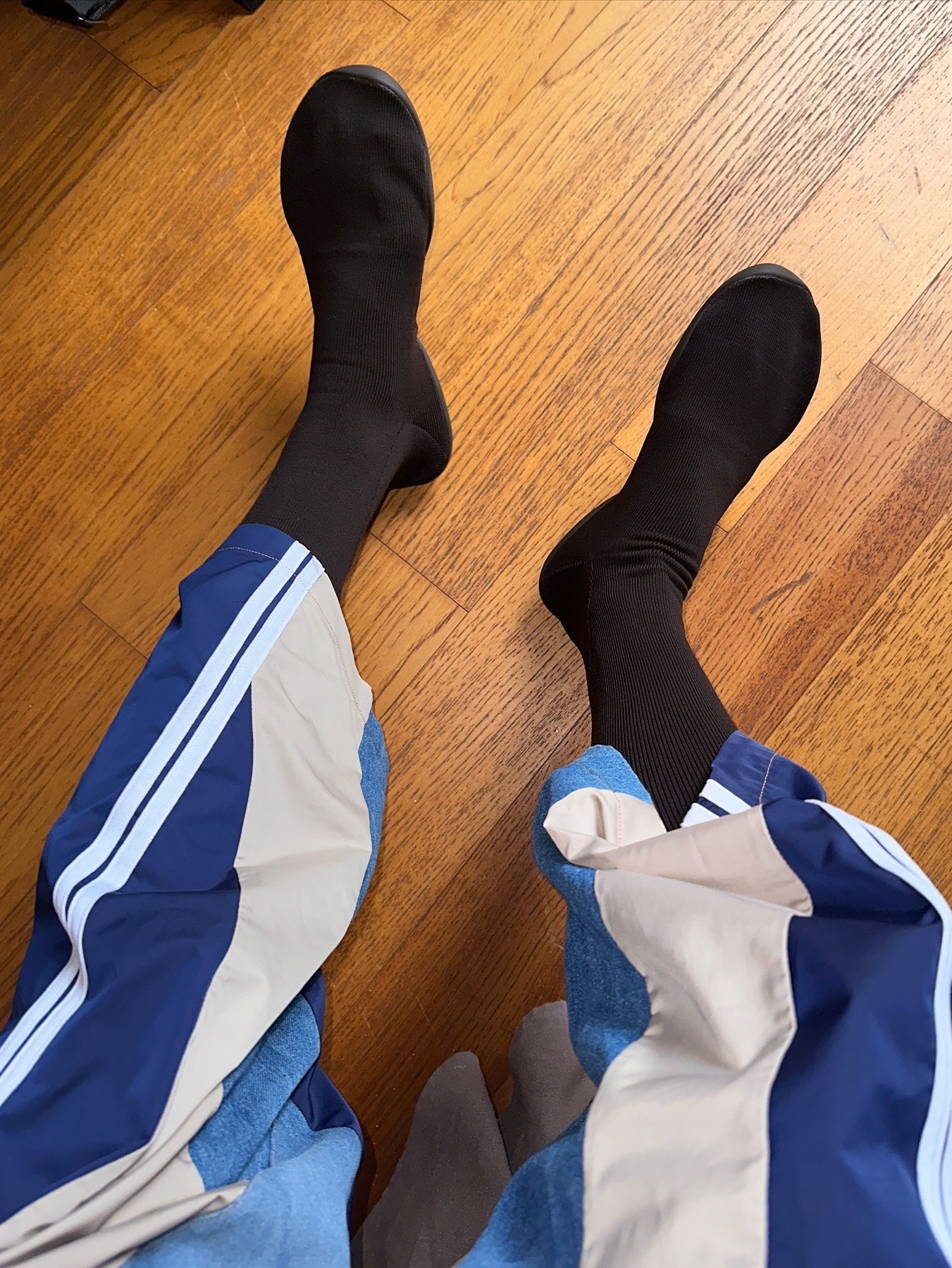 Civision by CSC Hybrid Track Pants Ver.2, [KREAM 단독] Civision by CSC Hybrid Track Pants Navy 착용 스타일 - 1