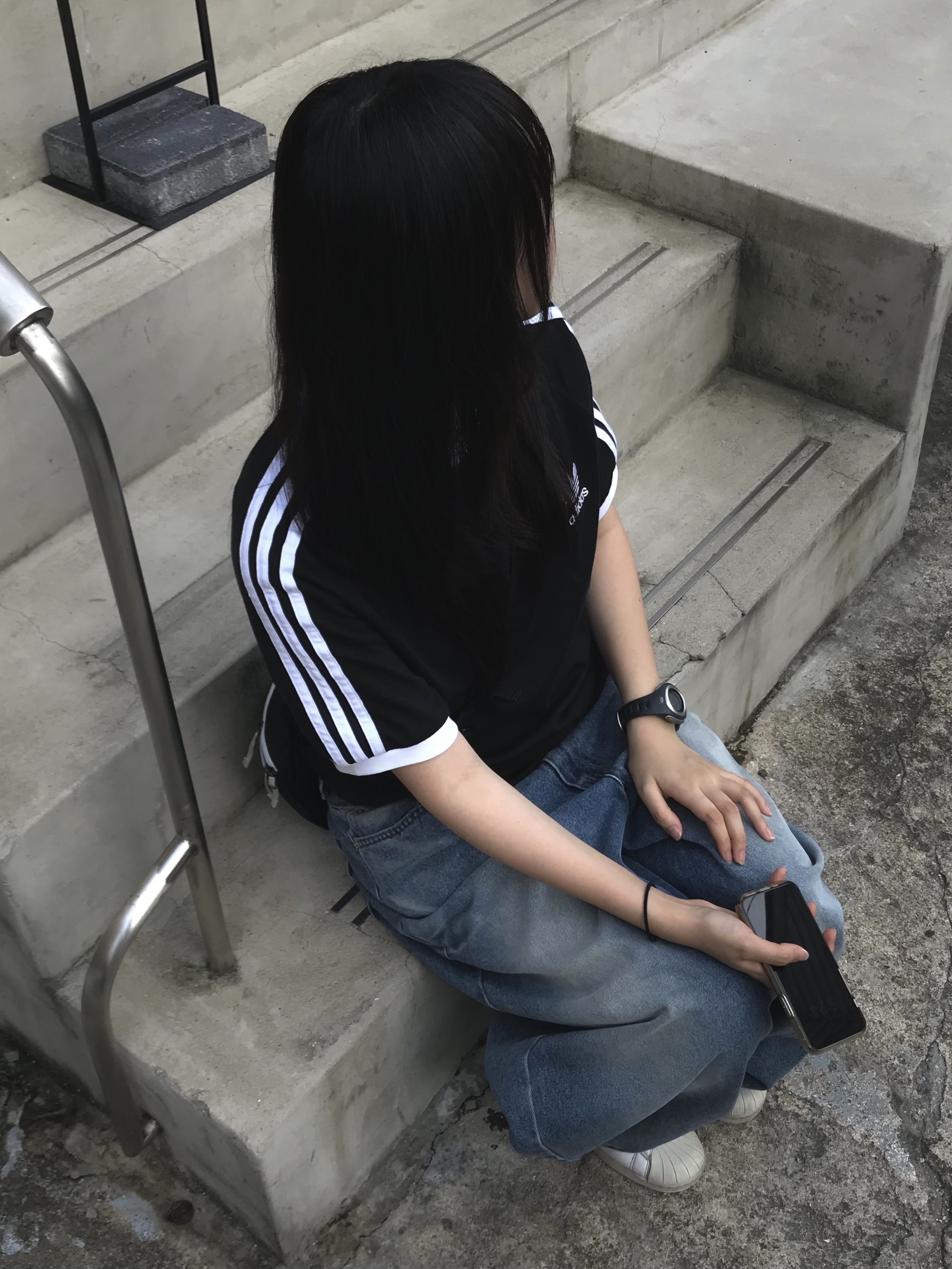 Arc'teryx Mantis 2 Waistpack Orca, Adidas Adicolor Classics 3-Stripes T-Shirt Black - KR Sizing 착용 스타일 - 8
