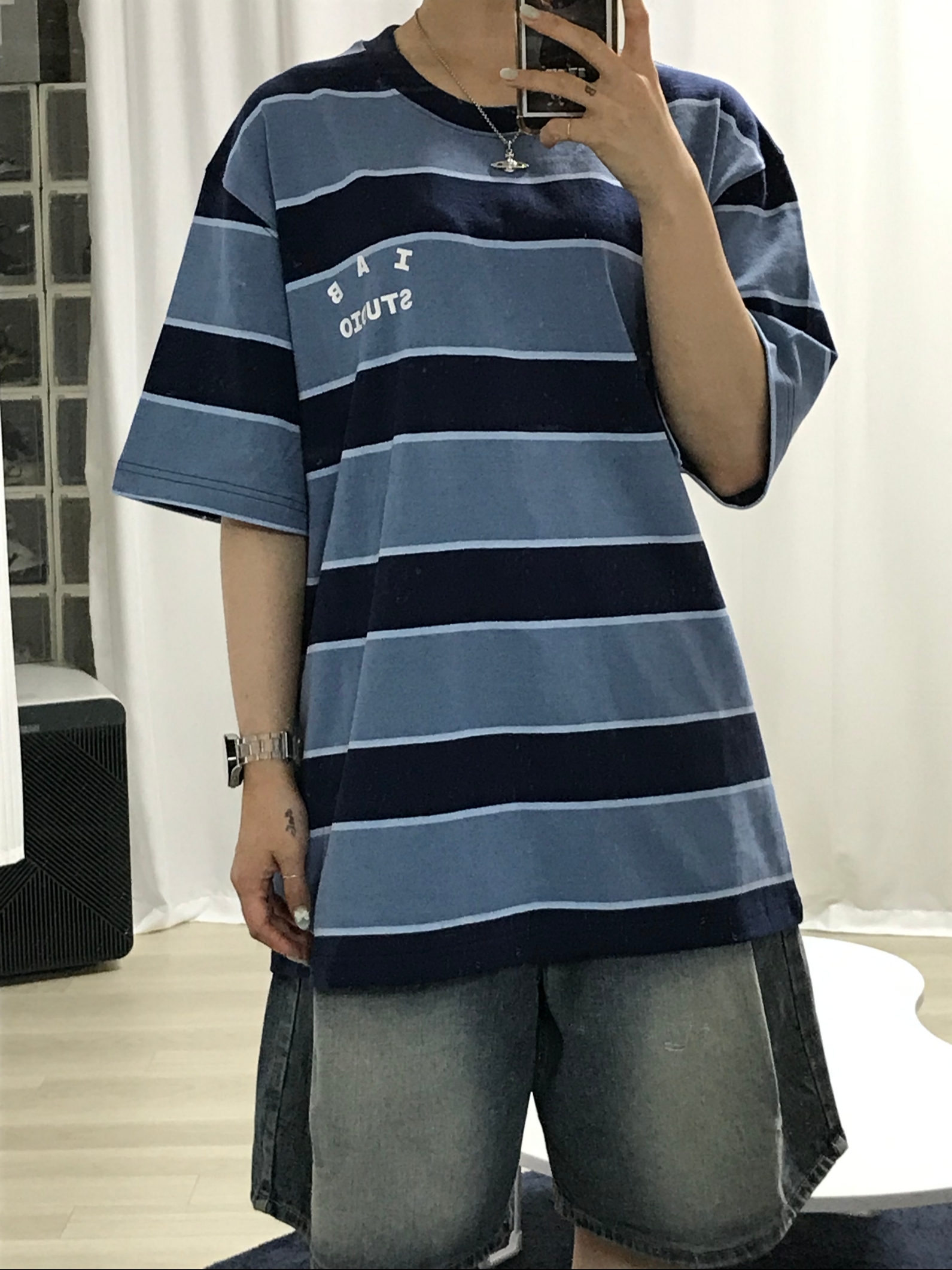 IAB Studio Striped T-Shirt Blue White 착용 스타일