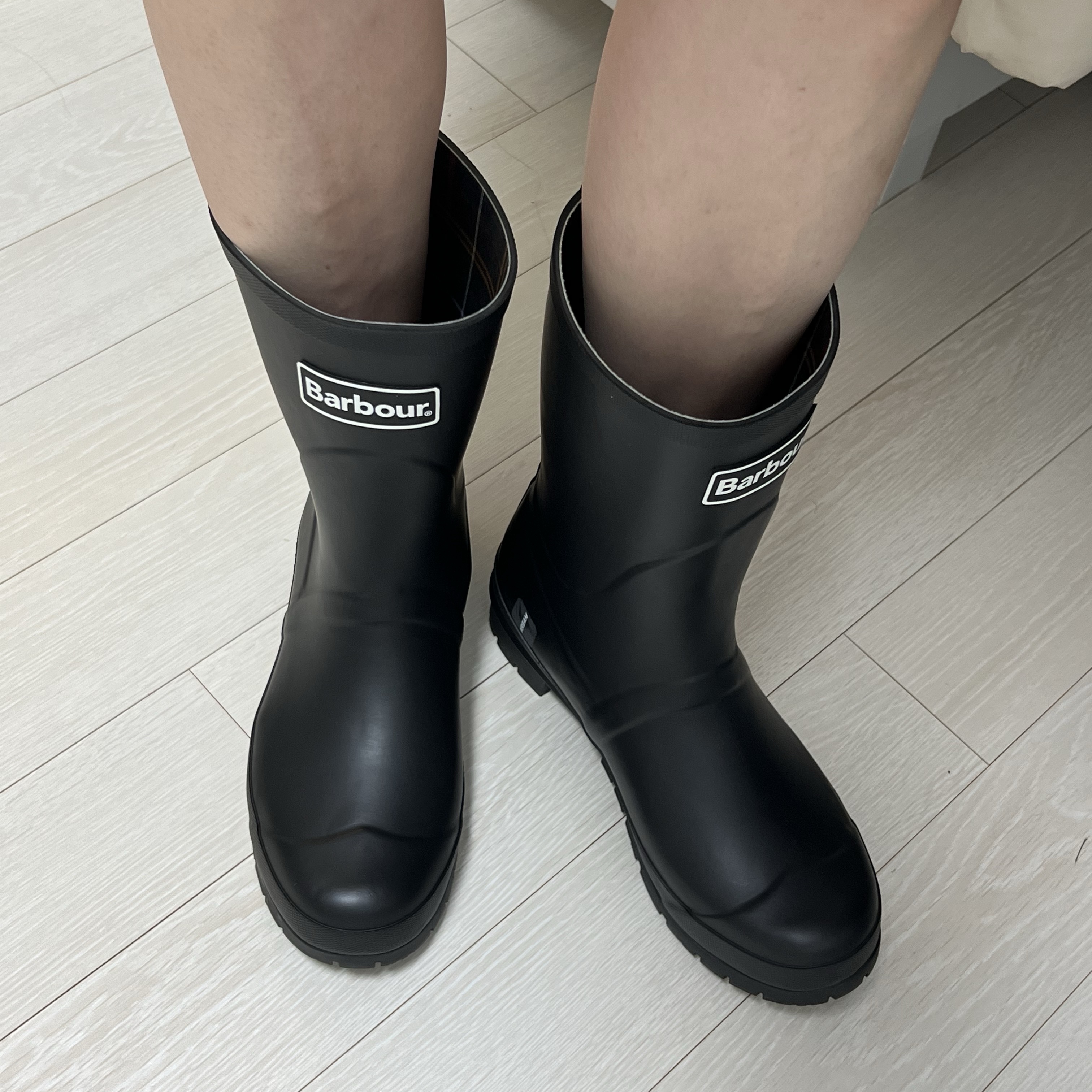 (W) Barbour Banbury Wellington Boots Black 착용 스타일 - 4