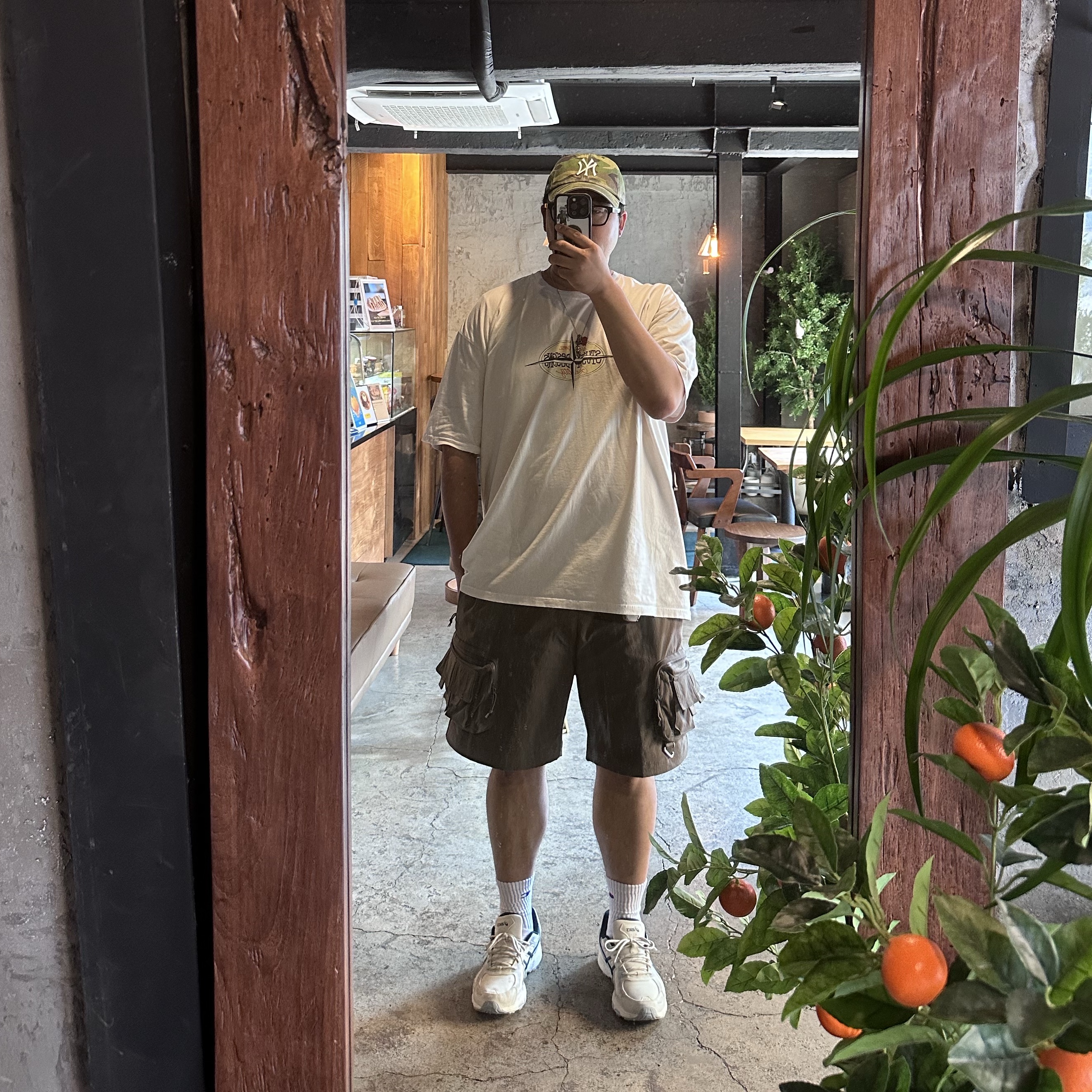 Nike ACG Cargo Shorts Ironstone - US/EU, Asics Gel-Venture 6 SPS Birch French Blue 착용 스타일