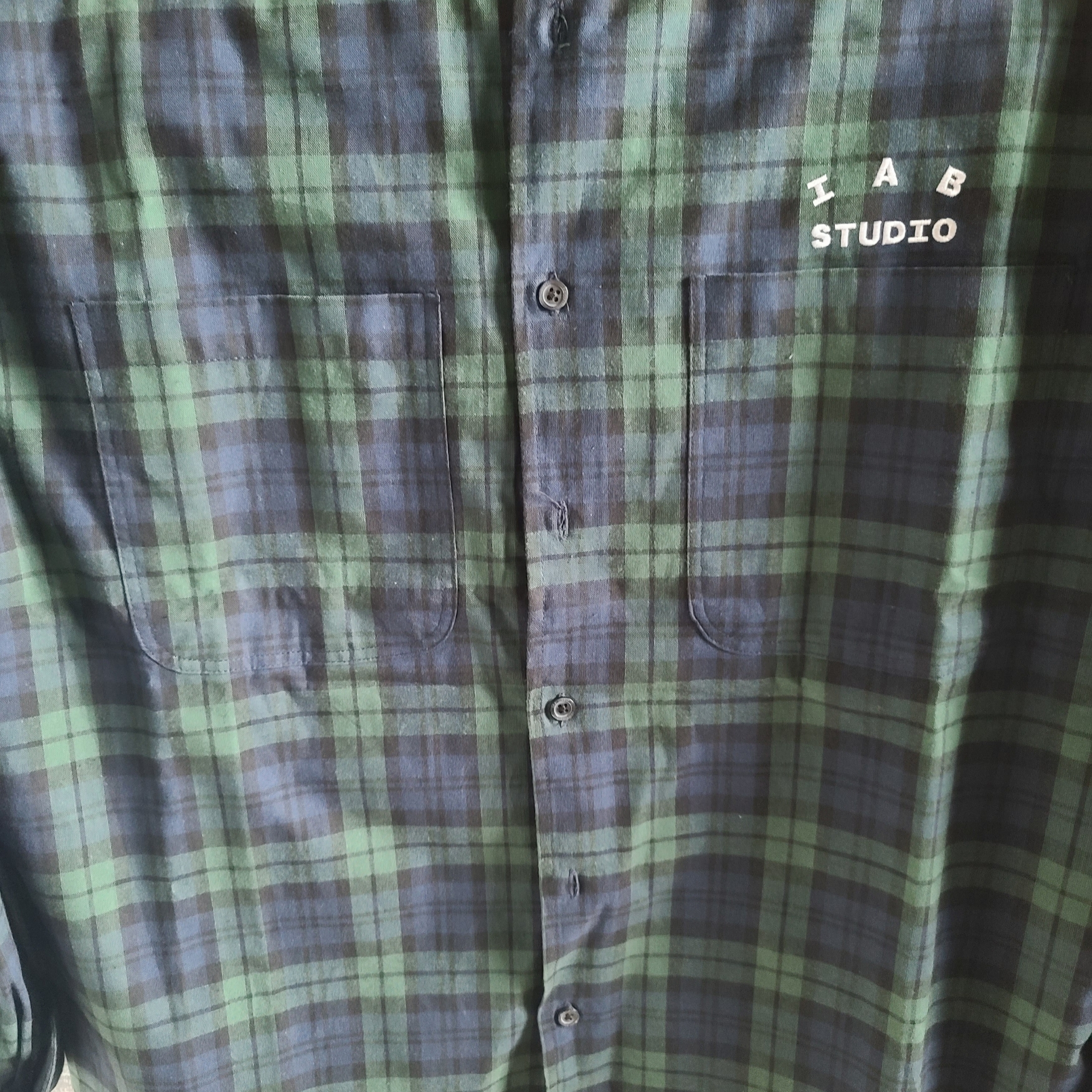IAB Studio Blackwatch Tartan Shirt Blue Green 착용 스타일