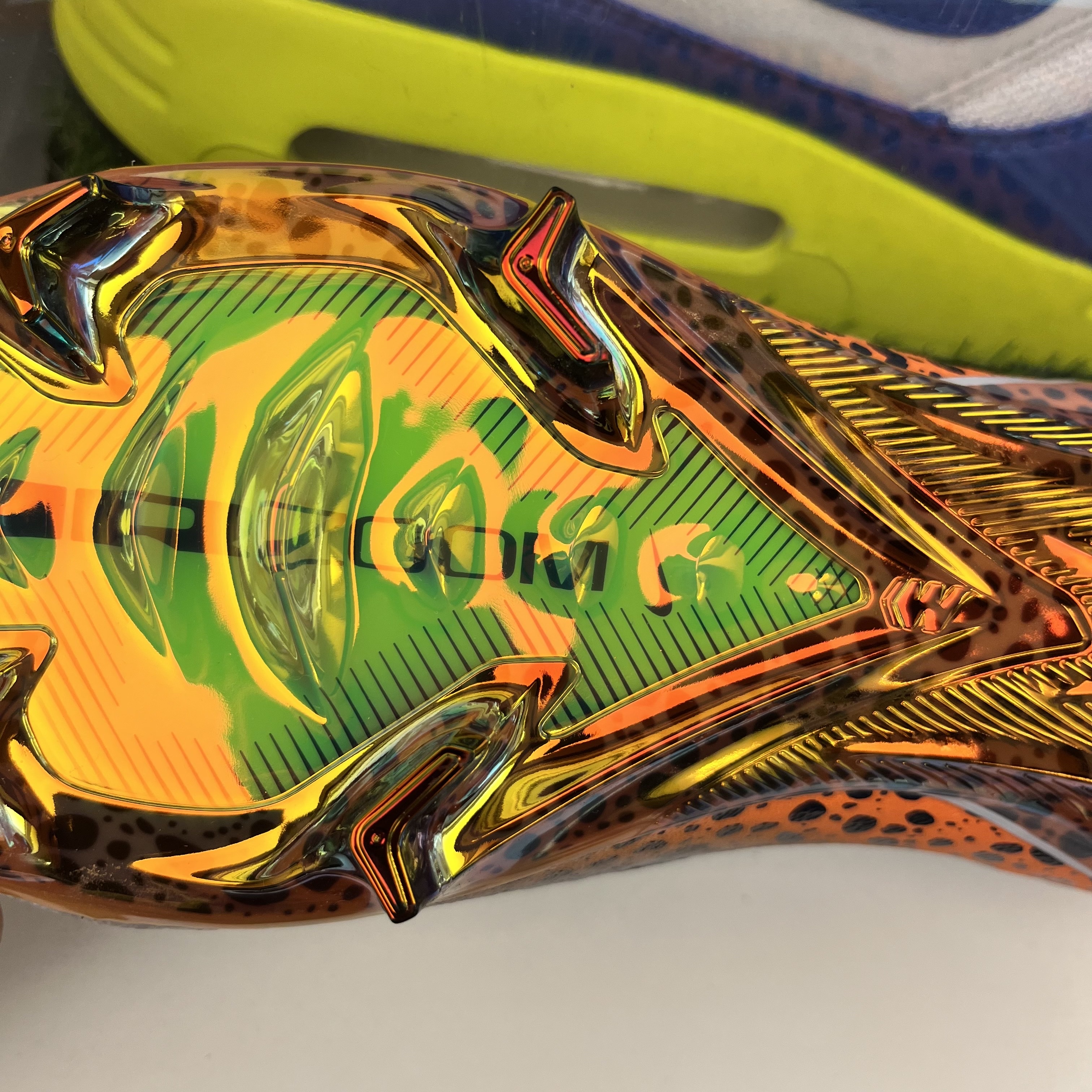 Nike Zoom Mercurial Vapor 16 Elite FG OLY Electric 착용 스타일 - 3