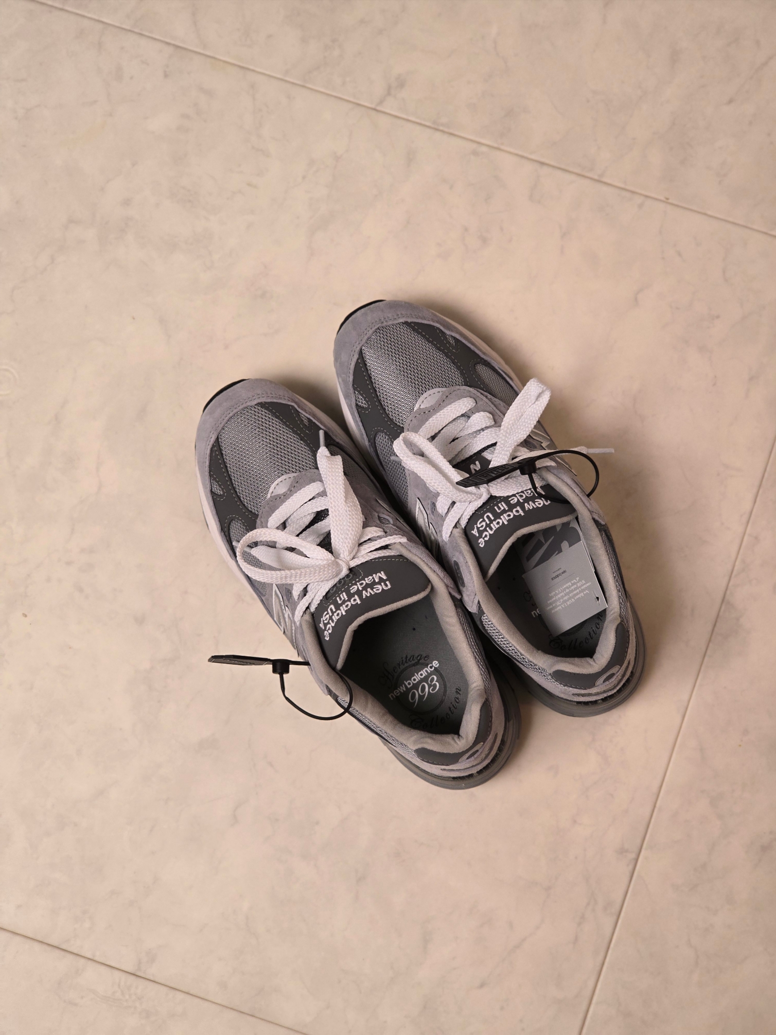 New Balance 993 Made in USA Grey - D Standard 착용 스타일 - 2