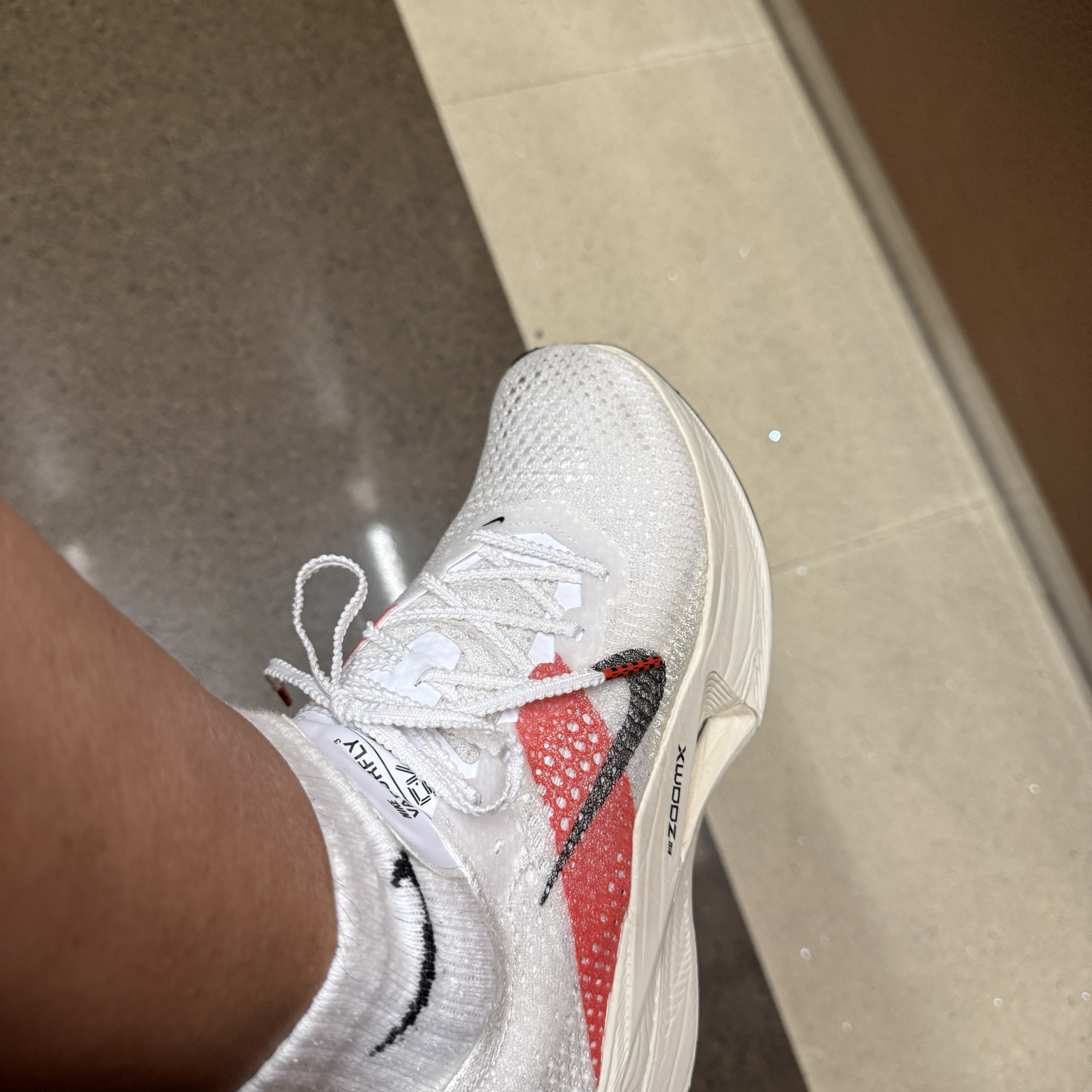 Nike ZoomX Vaporfly Next% 3 Eliud Kipchoge 착용 스타일 - 1