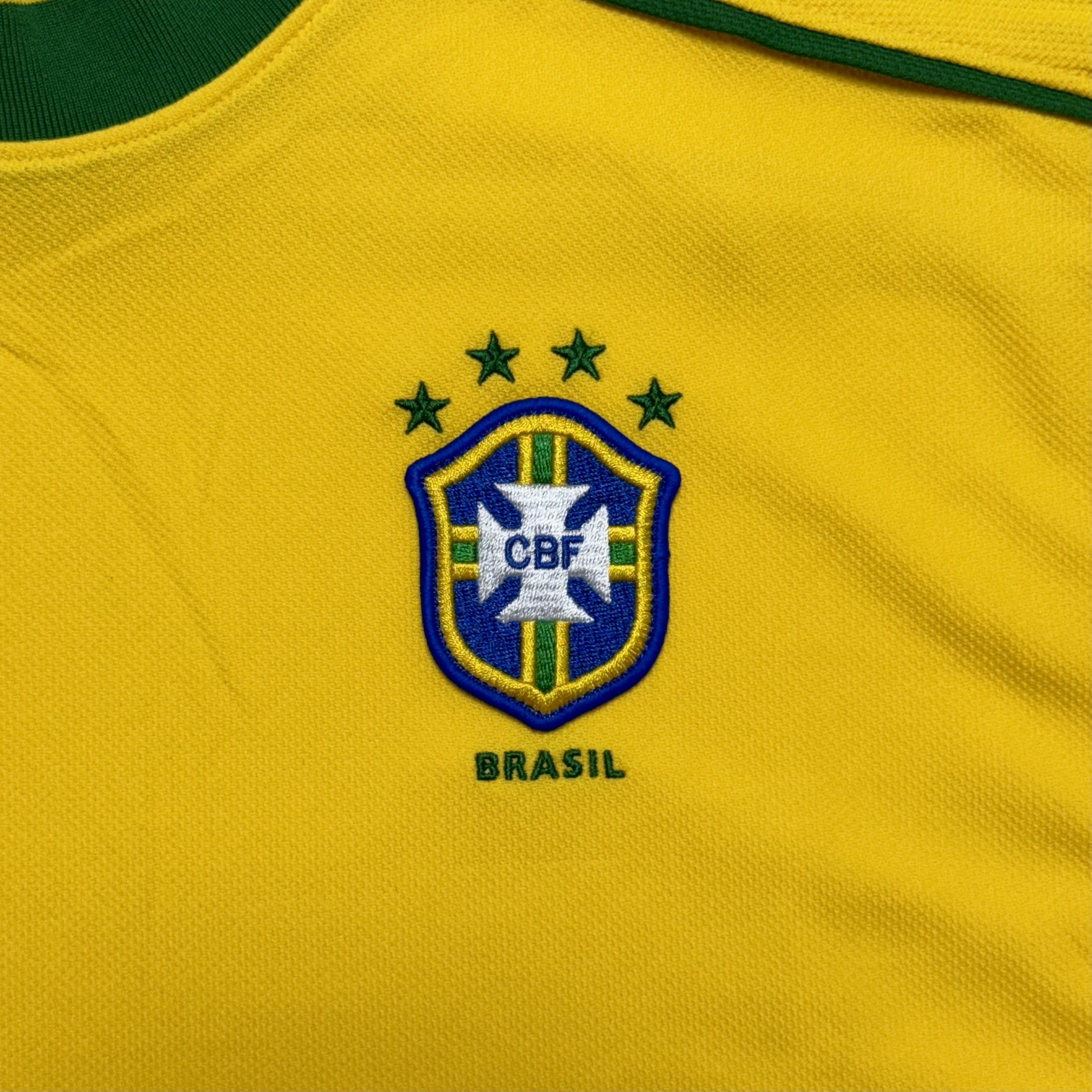 Nike Brazil 1998 Reissue Soccer Replica Jersey Varsity Maize (Non Marking Ver.) 착용 스타일 - 2