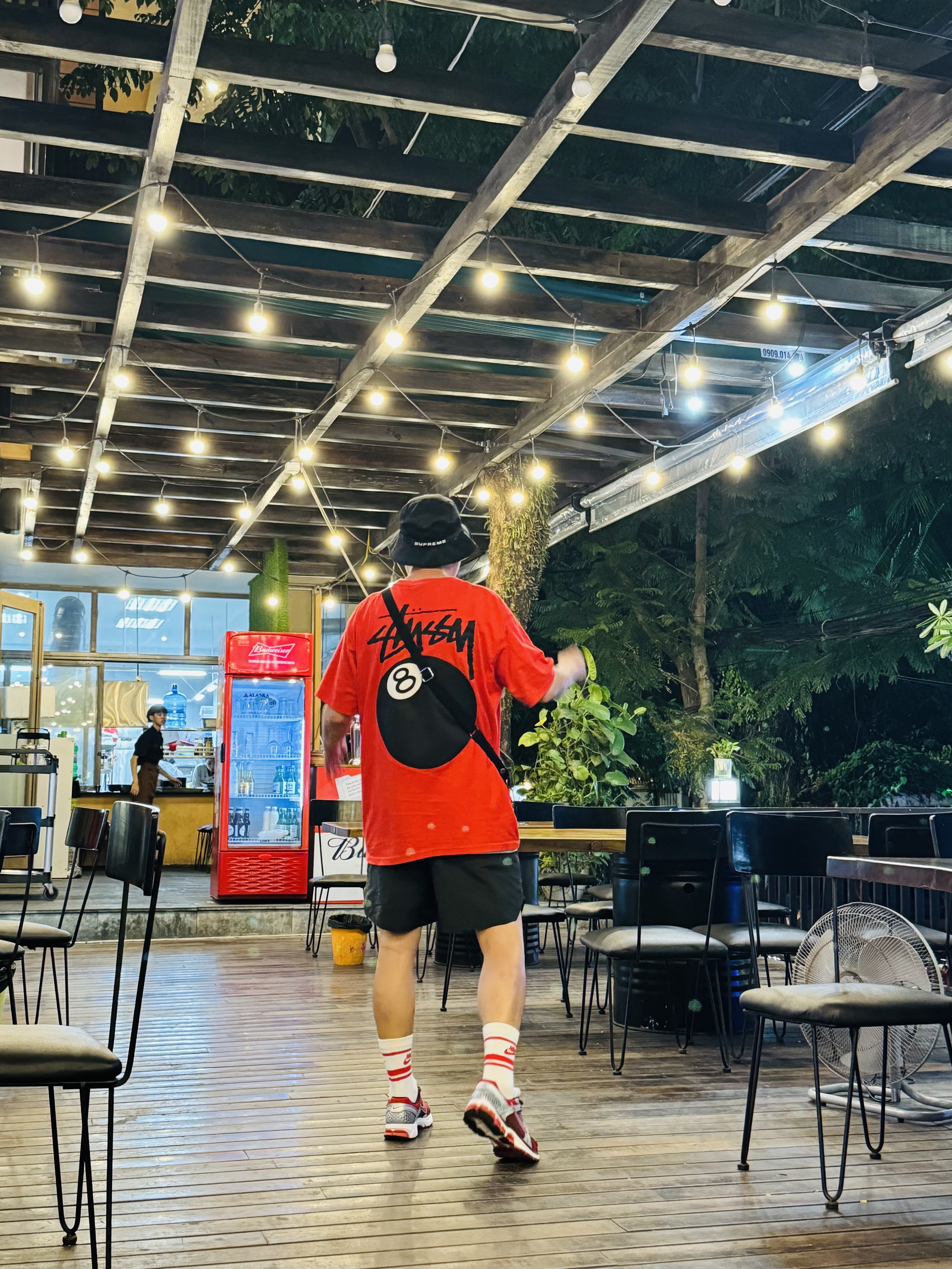 Supreme x Nike Dazzle Crusher Black - 24SS, Stussy 8 Ball T-Shirt Red - 22SS 착용 스타일 - 2