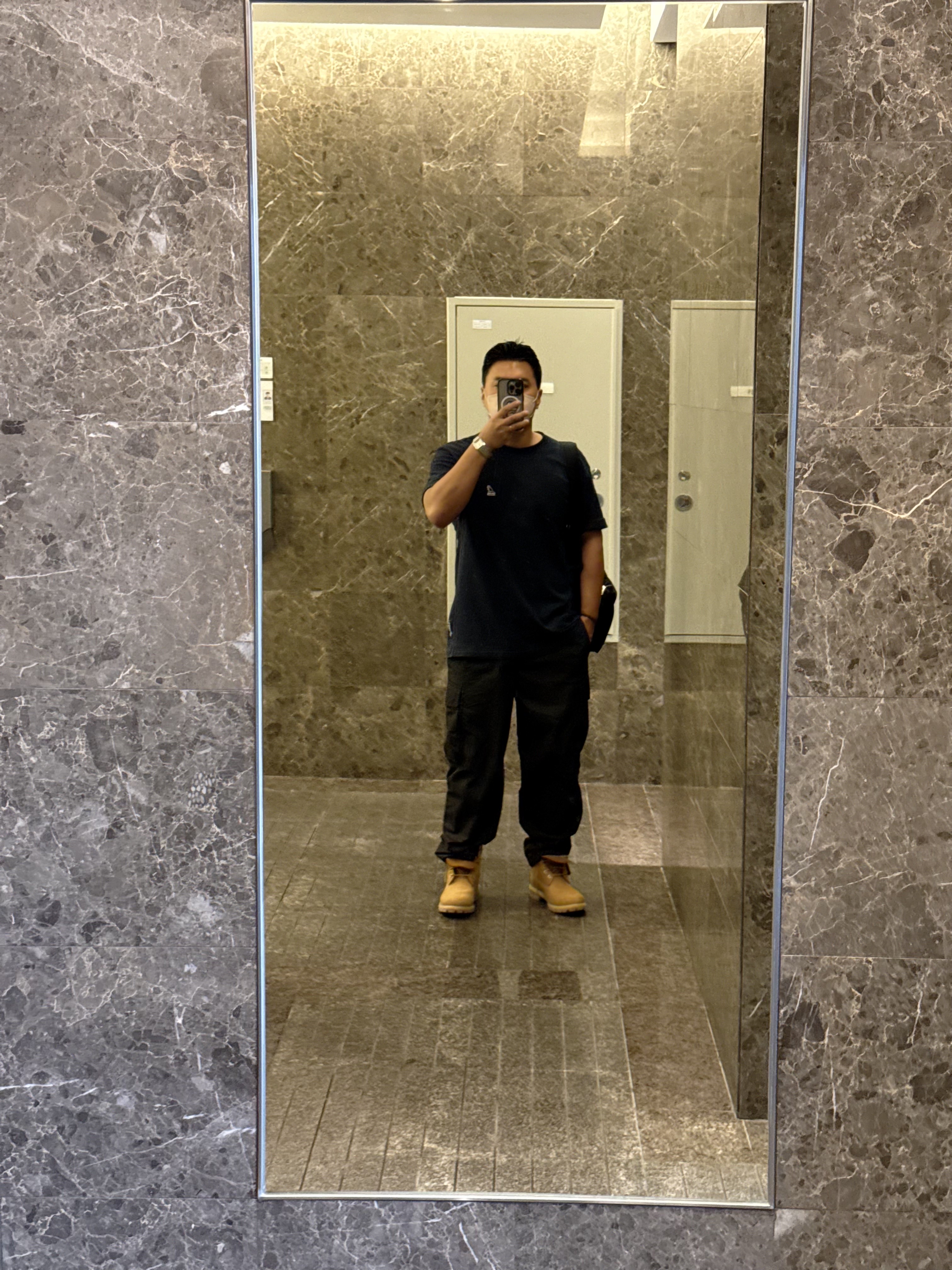 Timberland Premium 6 inch Waterproof Boot Wheat Nubuck - Wide, Porter Tanker Shoulder Bag Black 착용 스타일 - 3