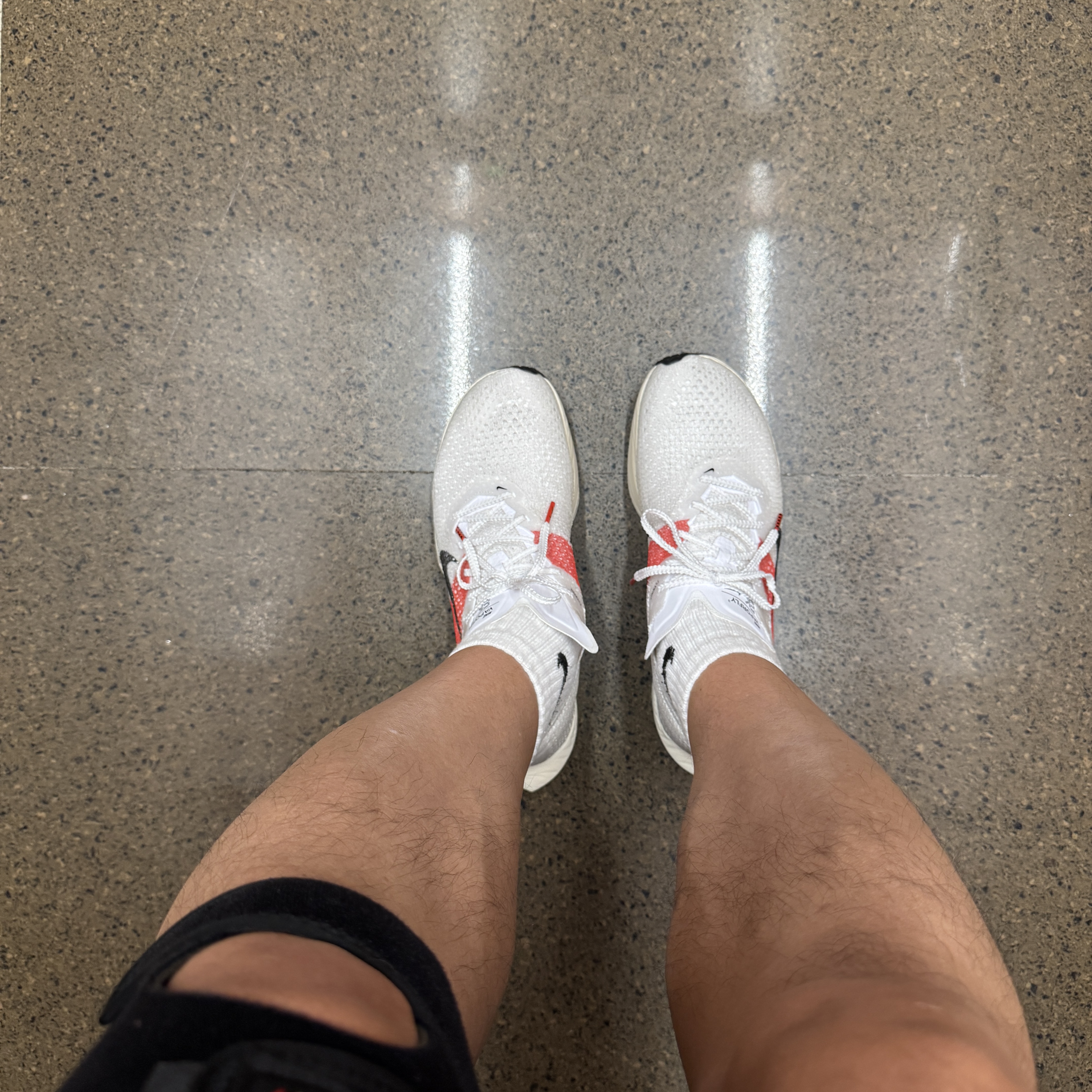 Nike ZoomX Vaporfly Next% 3 Eliud Kipchoge 착용 스타일 - 3