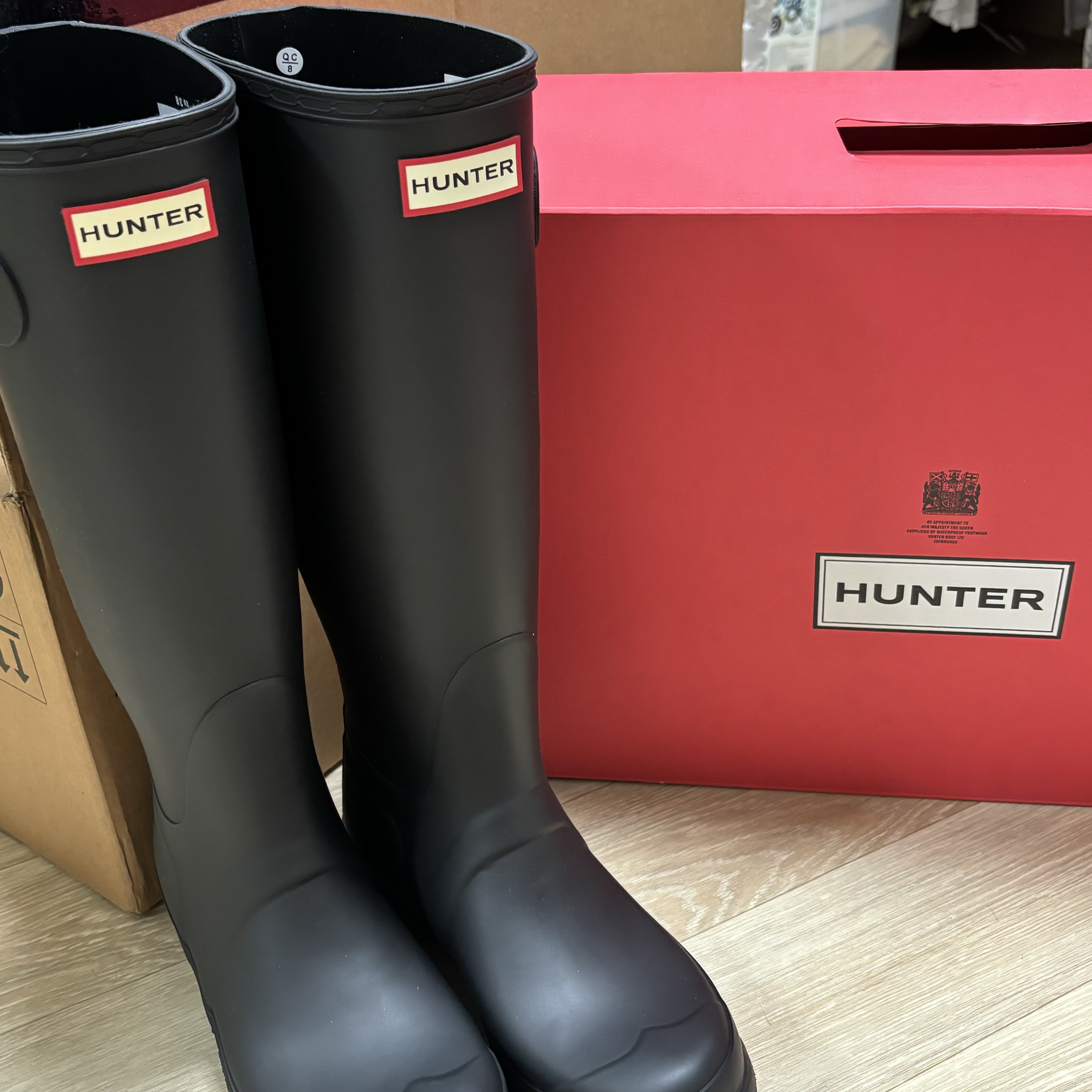 (W) Hunter Original Tall Rain Boots Black 착용 스타일 - 2