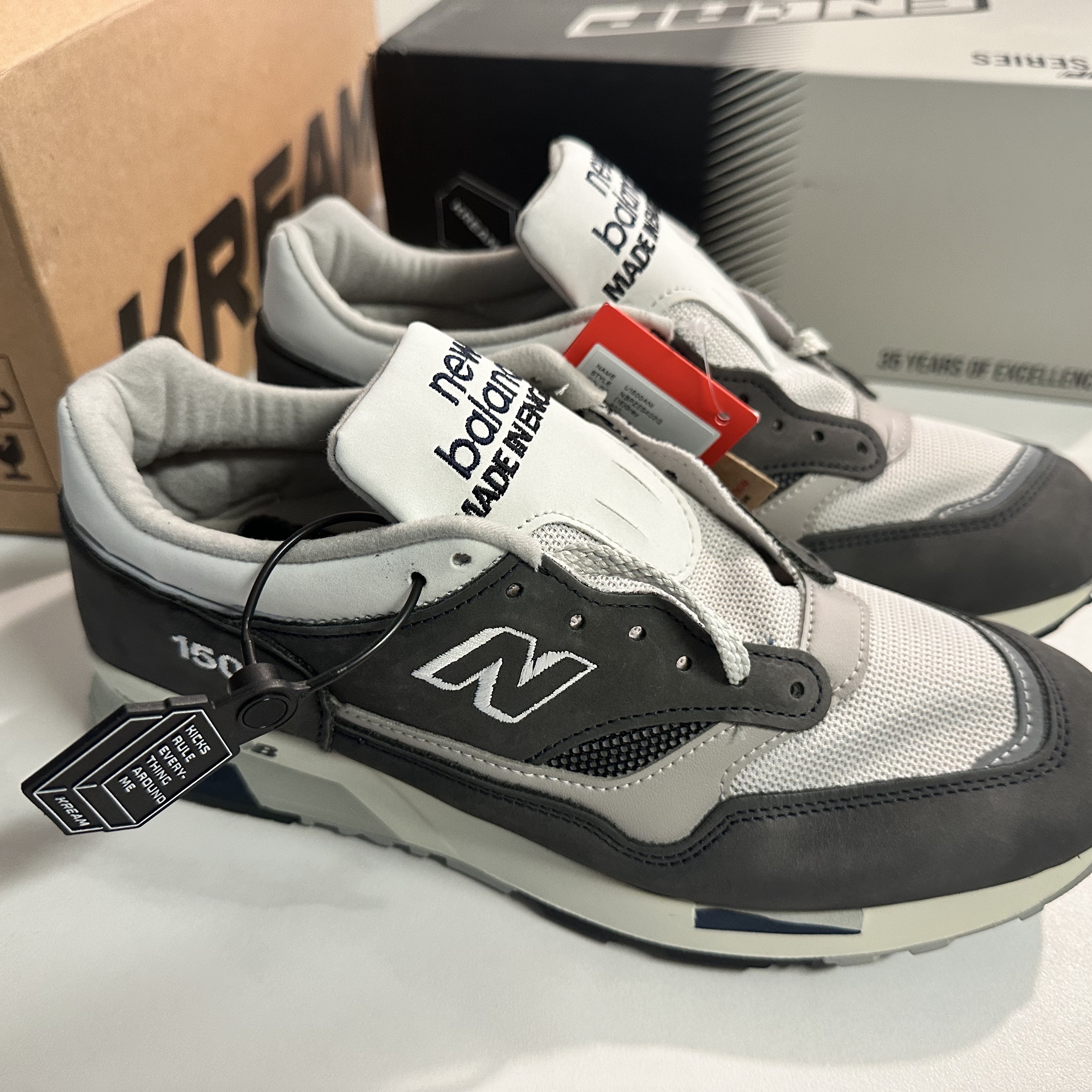 New Balance 1500 Made in UK 35th Anniversary Grey 착용 스타일