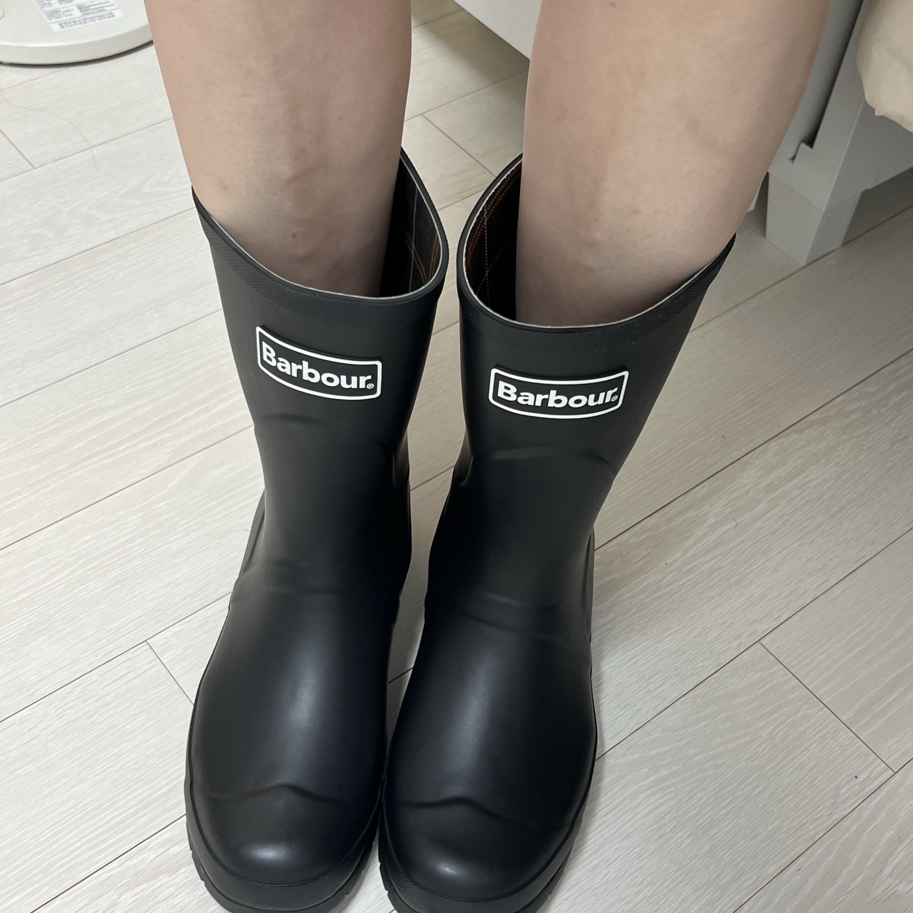(W) Barbour Banbury Wellington Boots Black 착용 스타일 - 3