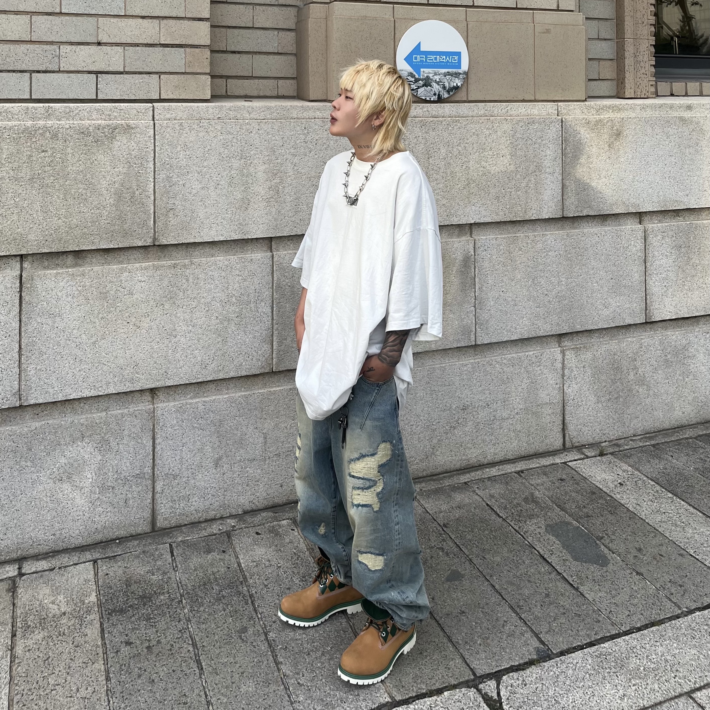 KASINA x Timberland 6 In Premium Vibram GTX Wheat 착용 스타일 - 1
