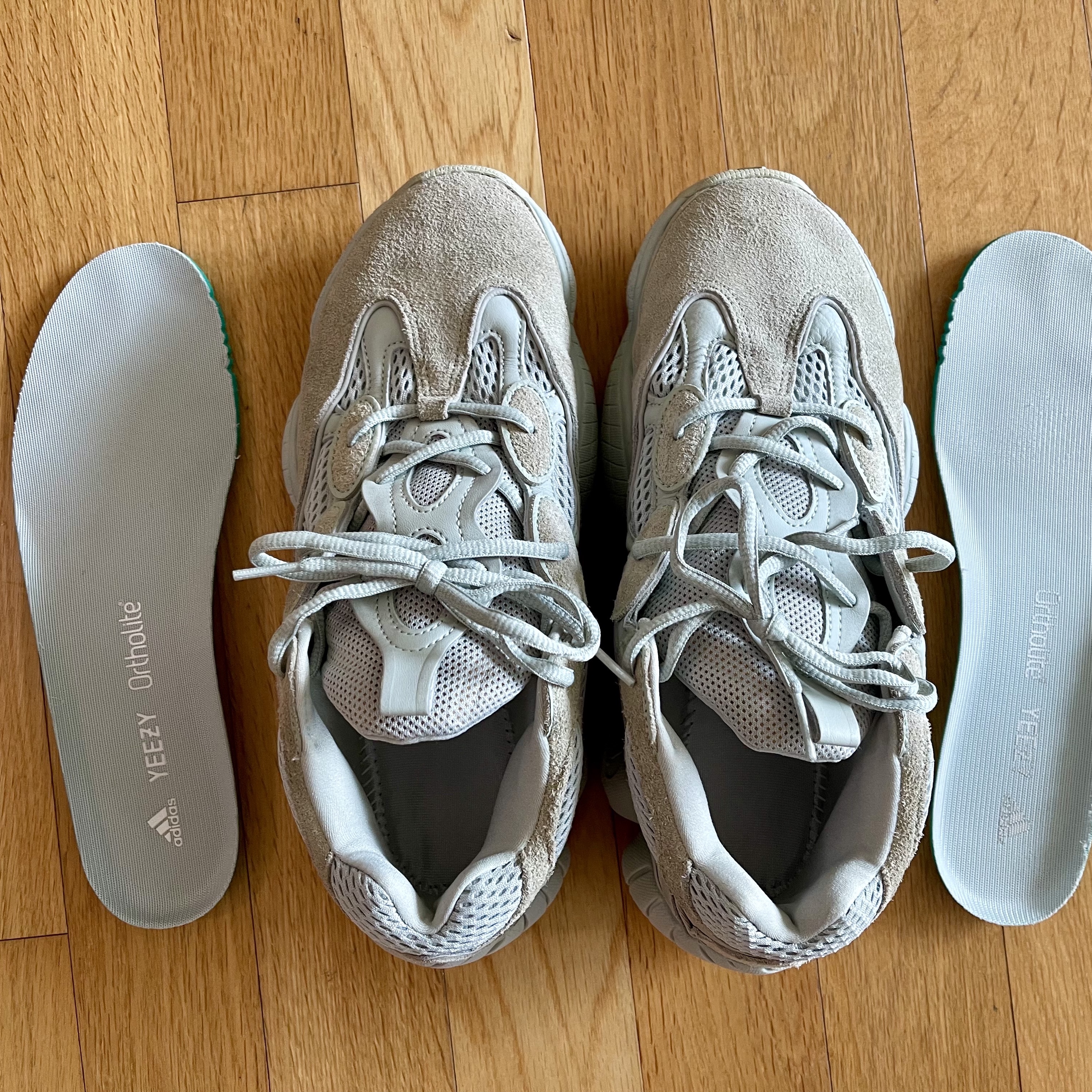 Adidas Yeezy 500 Salt 착용 스타일 - 3