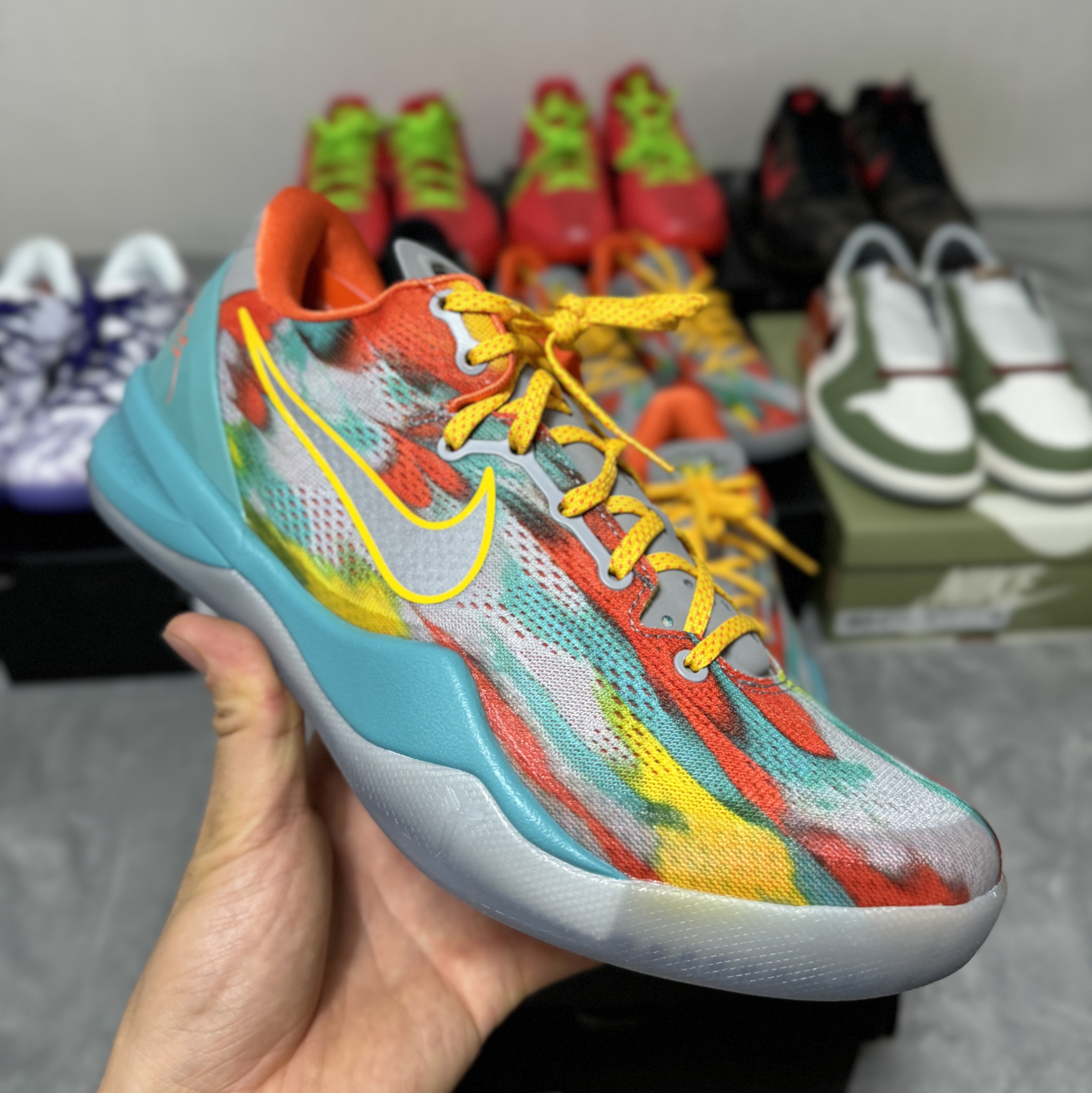 Nike Kobe 8 Protro Venice Beach 착용 스타일