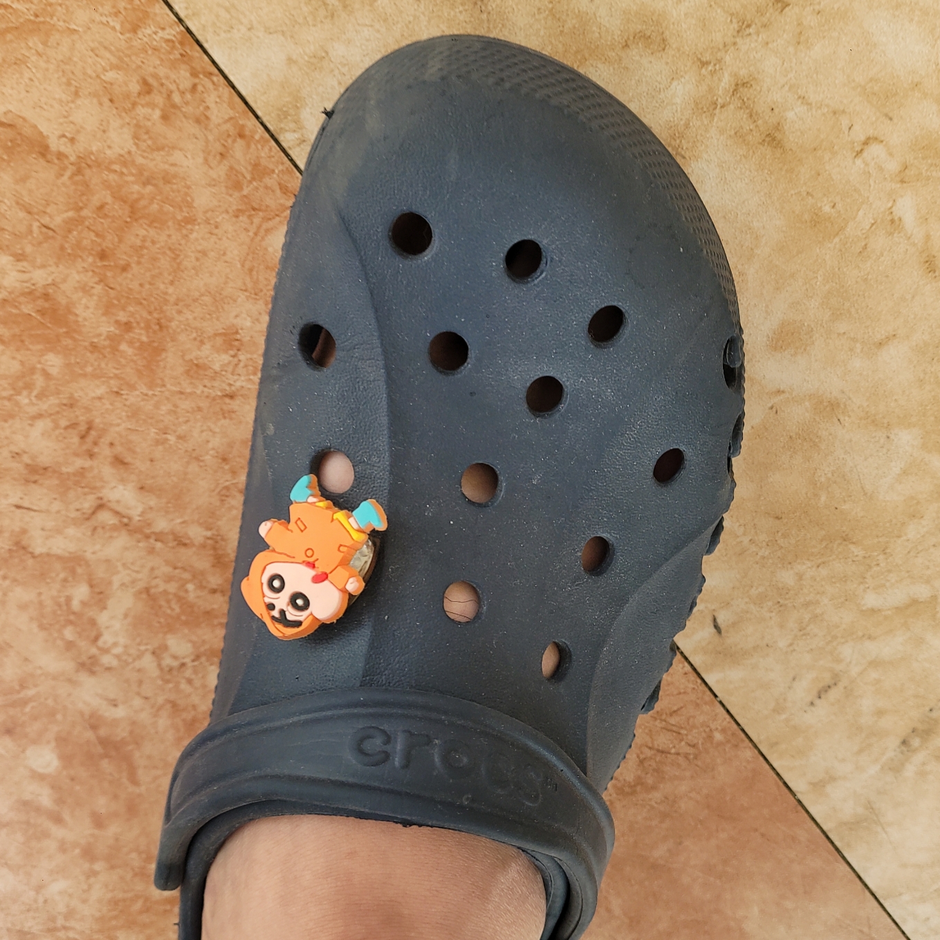 Crocs Baya Clog Navy 착용 스타일