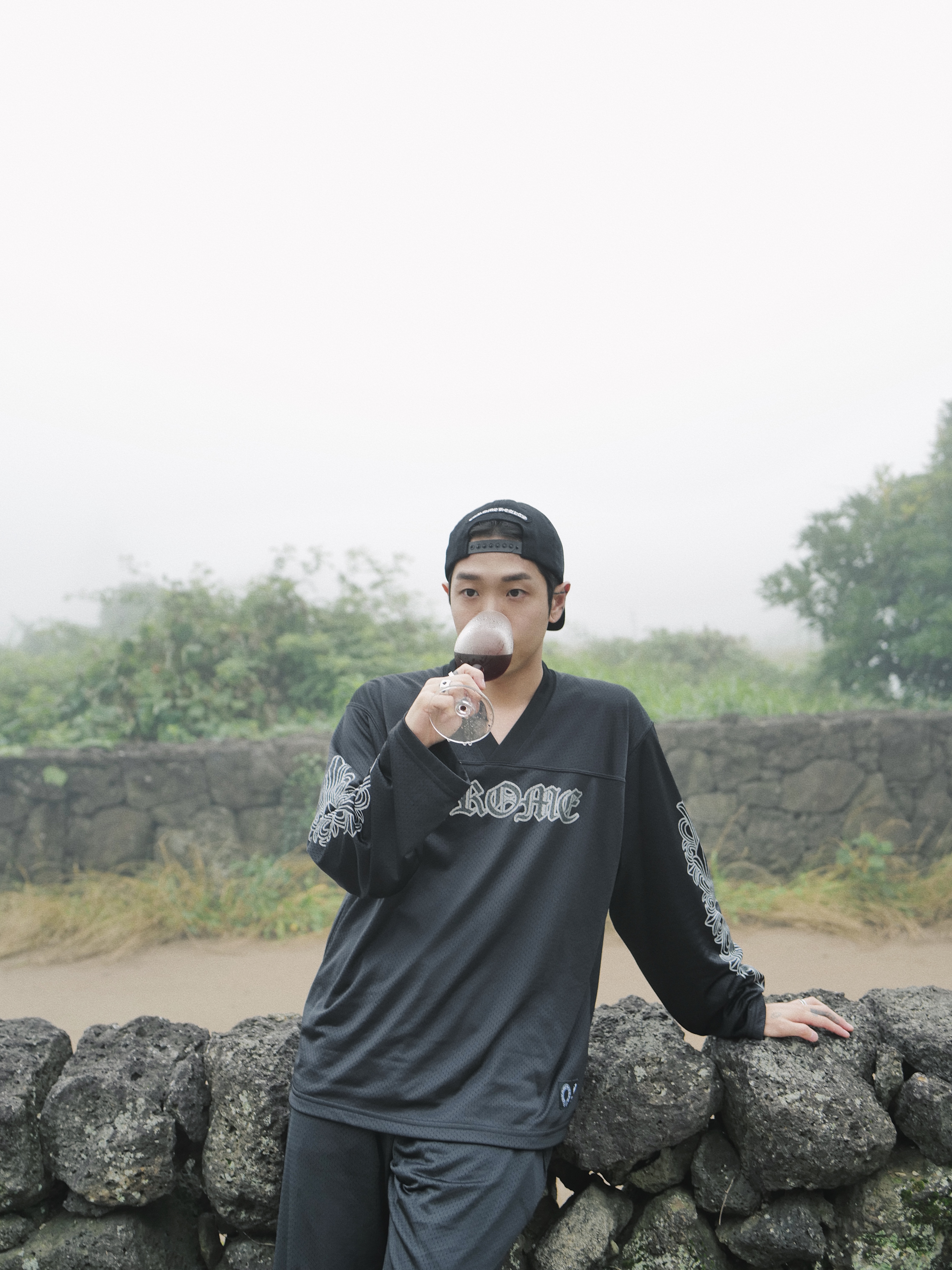 Chrome Hearts Warm Up LS Jersey Black, Chrome Hearts Mesh Varsity Pants Black 착용 스타일 - 5
