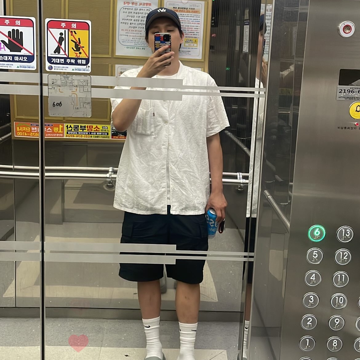 Kith x New Era New York Yankees Nylon 9Fifty A Frame Nocturnal, Nike x Stussy NRG Crew Socks White Black 착용 스타일