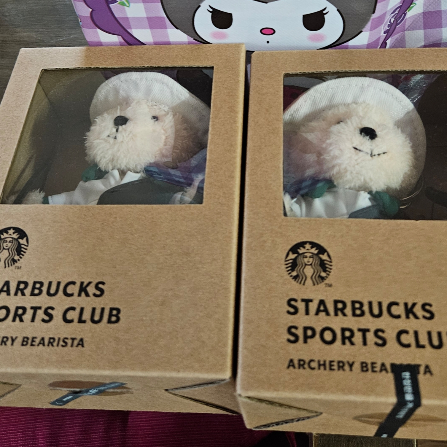 Starbucks Archery Bearista Keychain 착용 스타일
