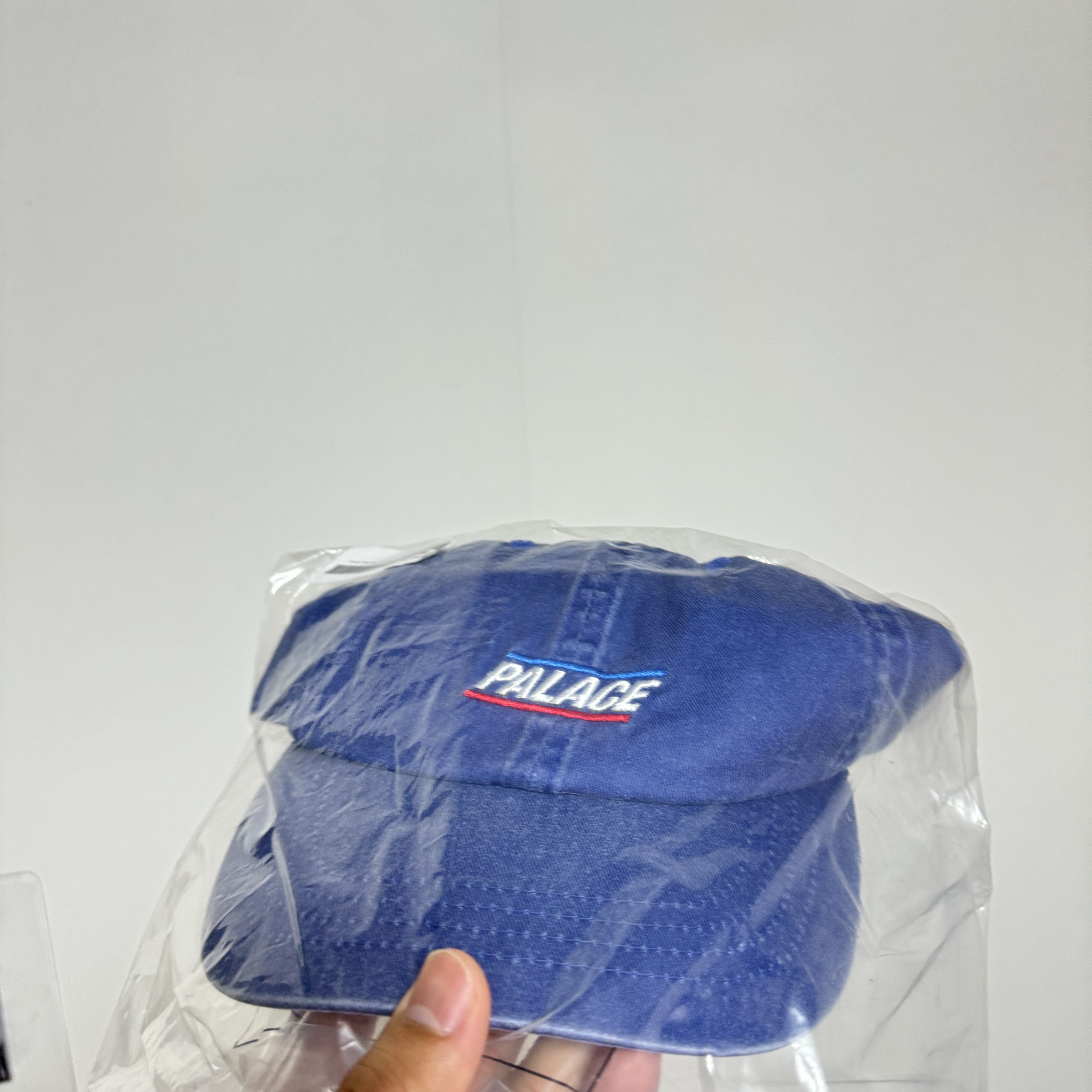 Palace Pigment Basically A 6-Panel Blue - 23SS 착용 스타일