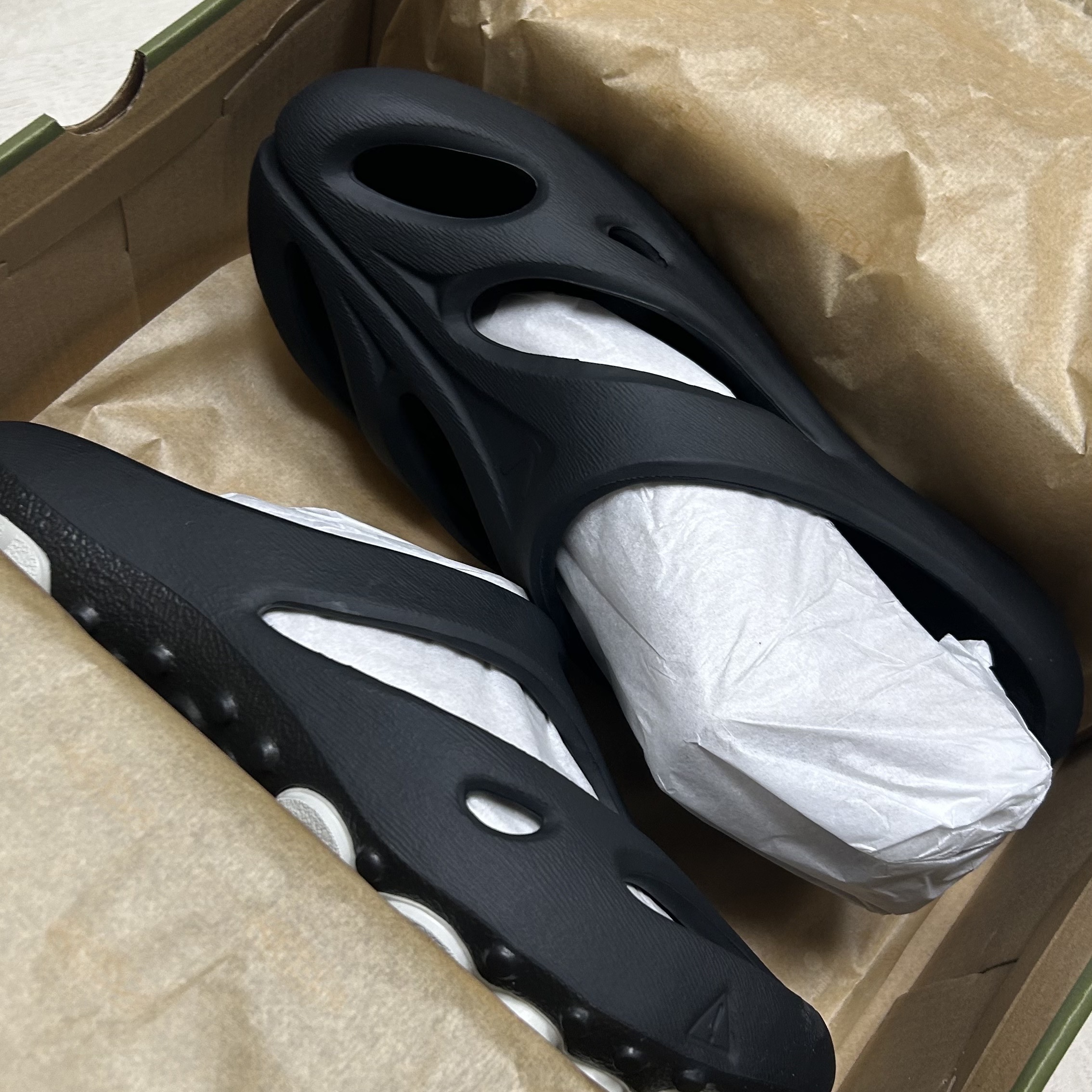Keen Shanti Black Dawn Blue 착용 스타일 - 2