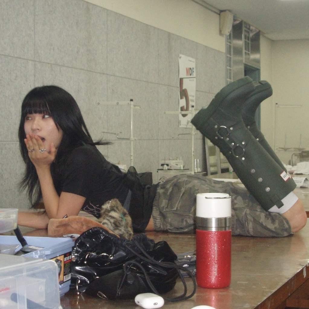 (W) Hunter x Andersson Bell Original 2.0 Tall Boots Dark Olive 착용 스타일 - 3