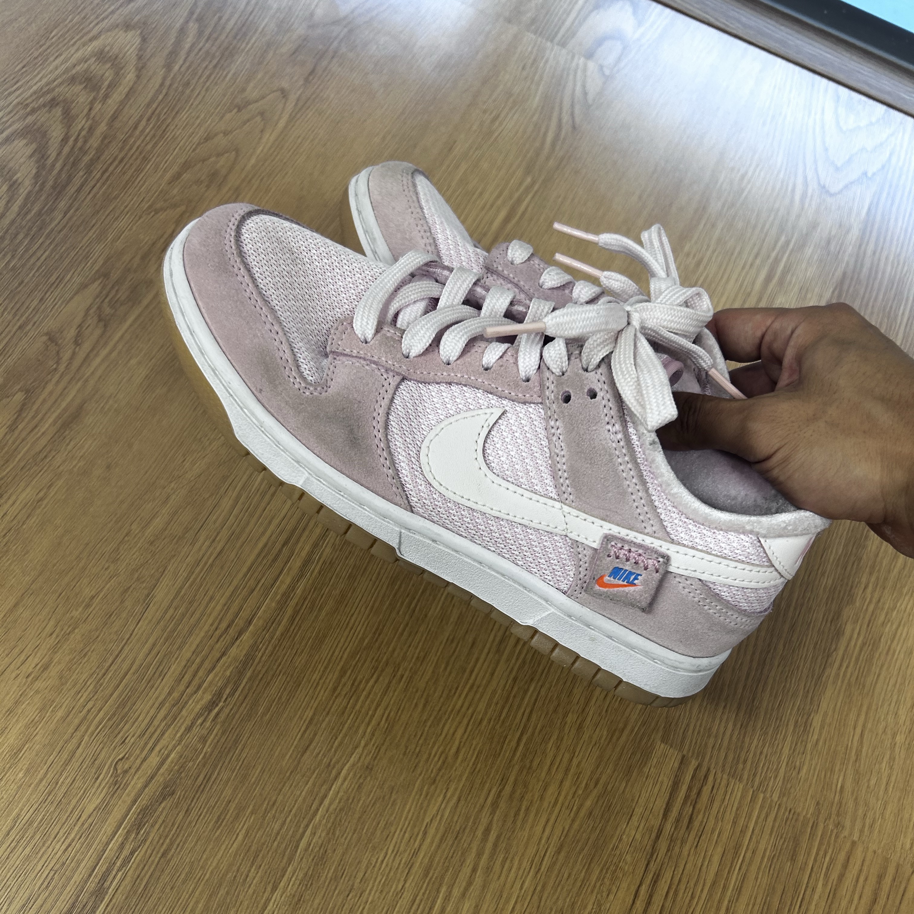 (W) Nike Dunk Low SE Light Soft Pink 착용 스타일