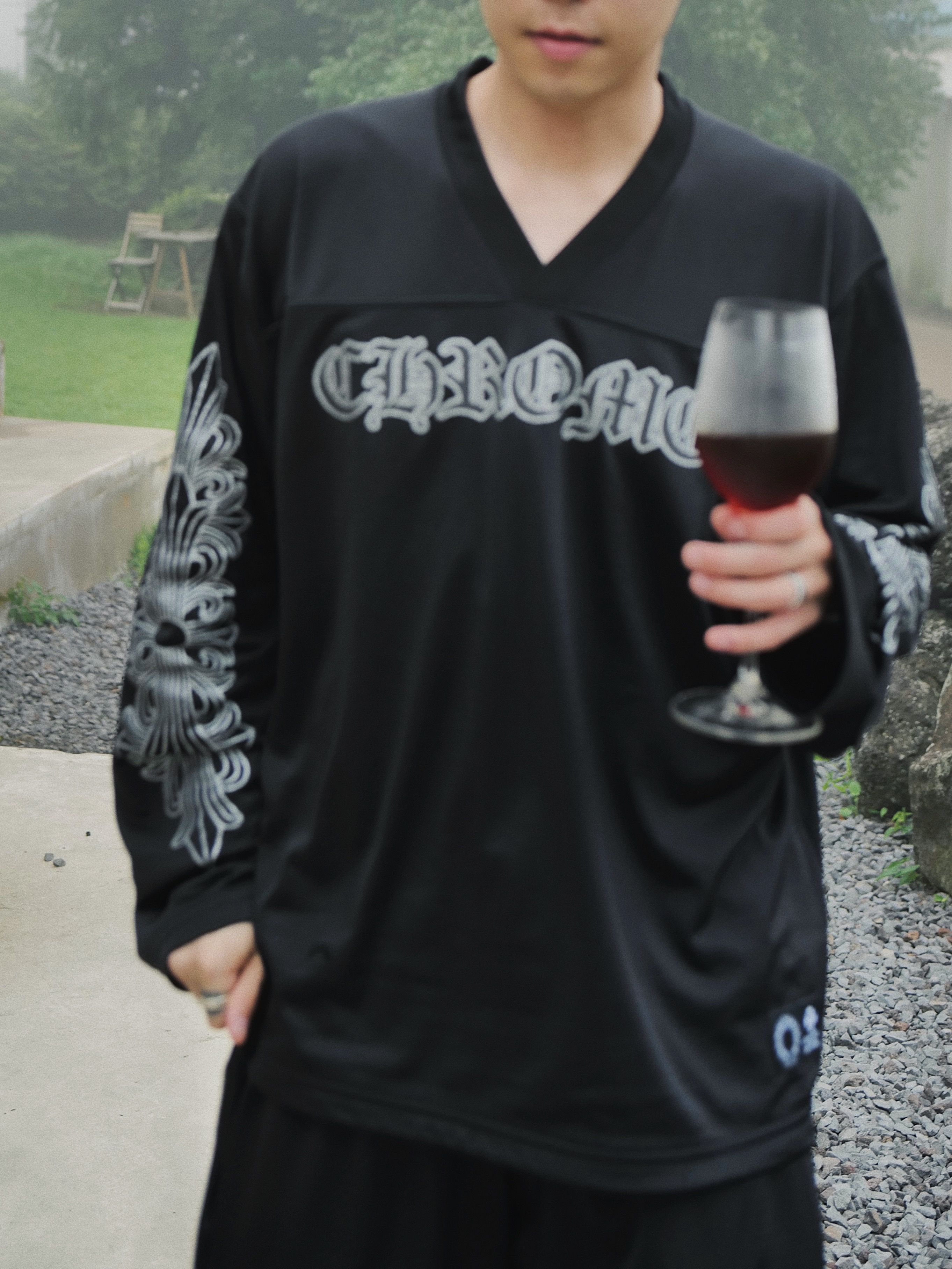 Chrome Hearts Warm Up LS Jersey Black, Chrome Hearts Mesh Varsity Pants Black 착용 스타일 - 2