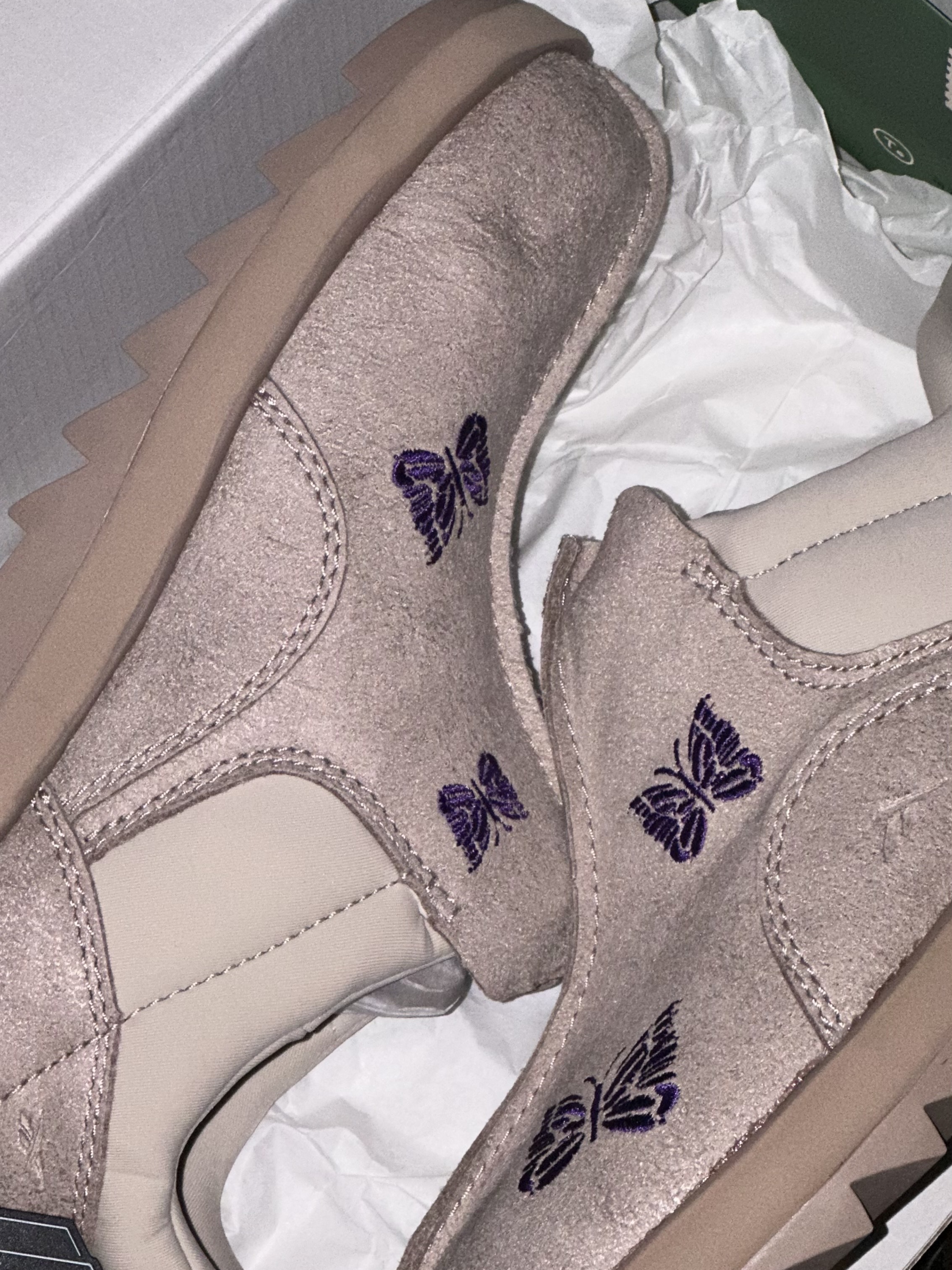 Reebok x Needles Beatnik Moc Modern Beige Extreme Purple 착용 스타일 - 1
