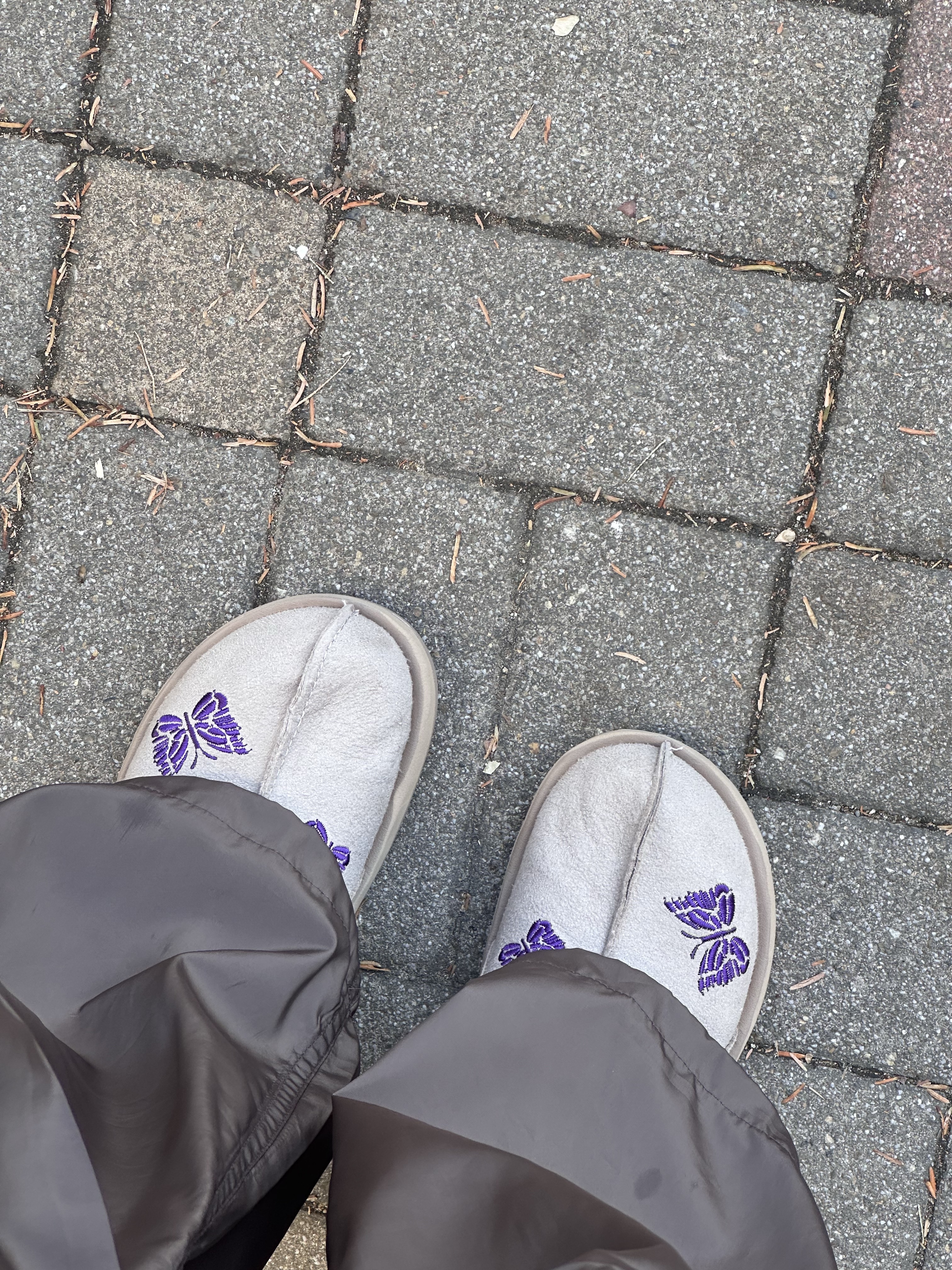 Reebok x Needles Beatnik Moc Modern Beige Extreme Purple 착용 스타일 - 3
