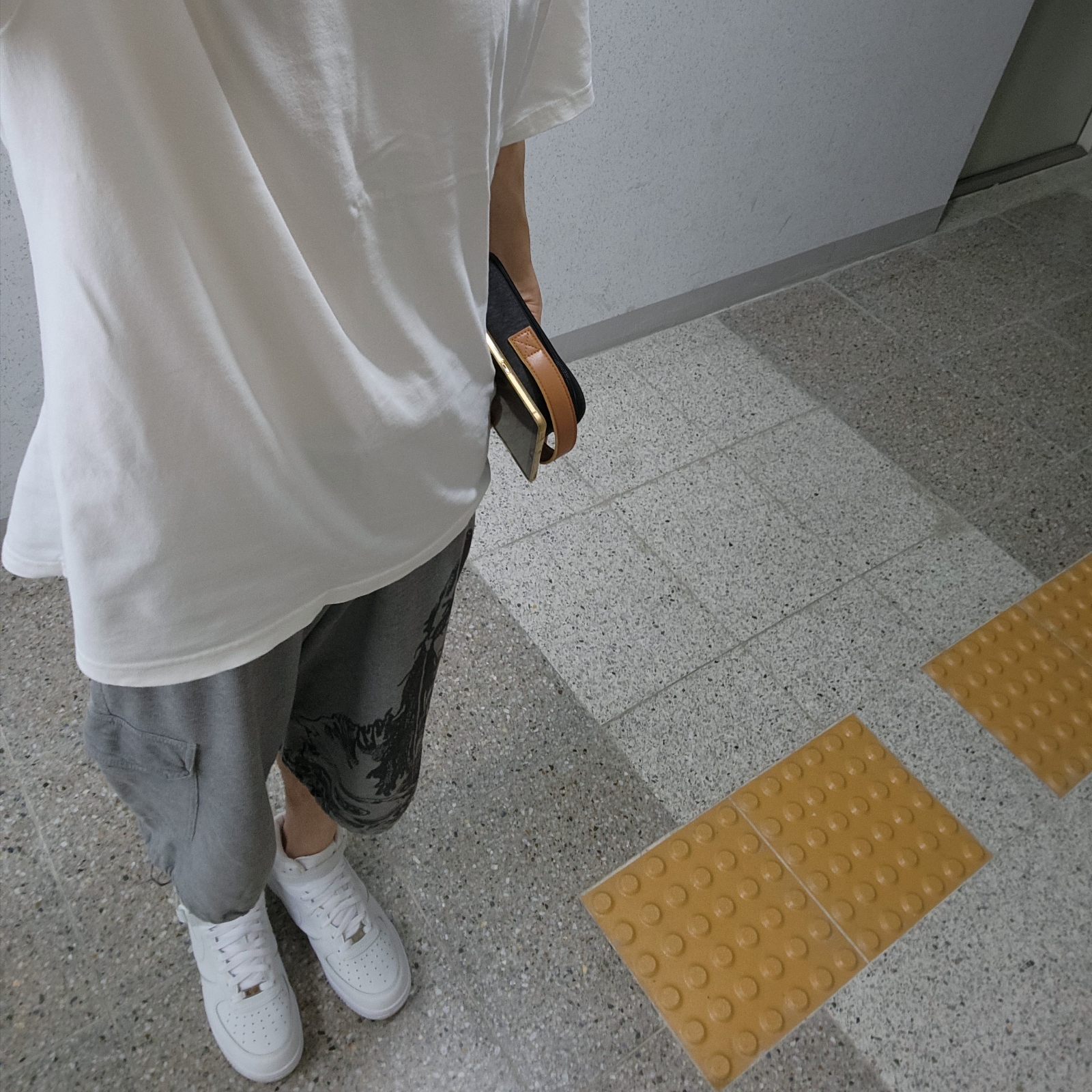 Nike Air Force 1 Mid '07 White 착용 스타일 - 1