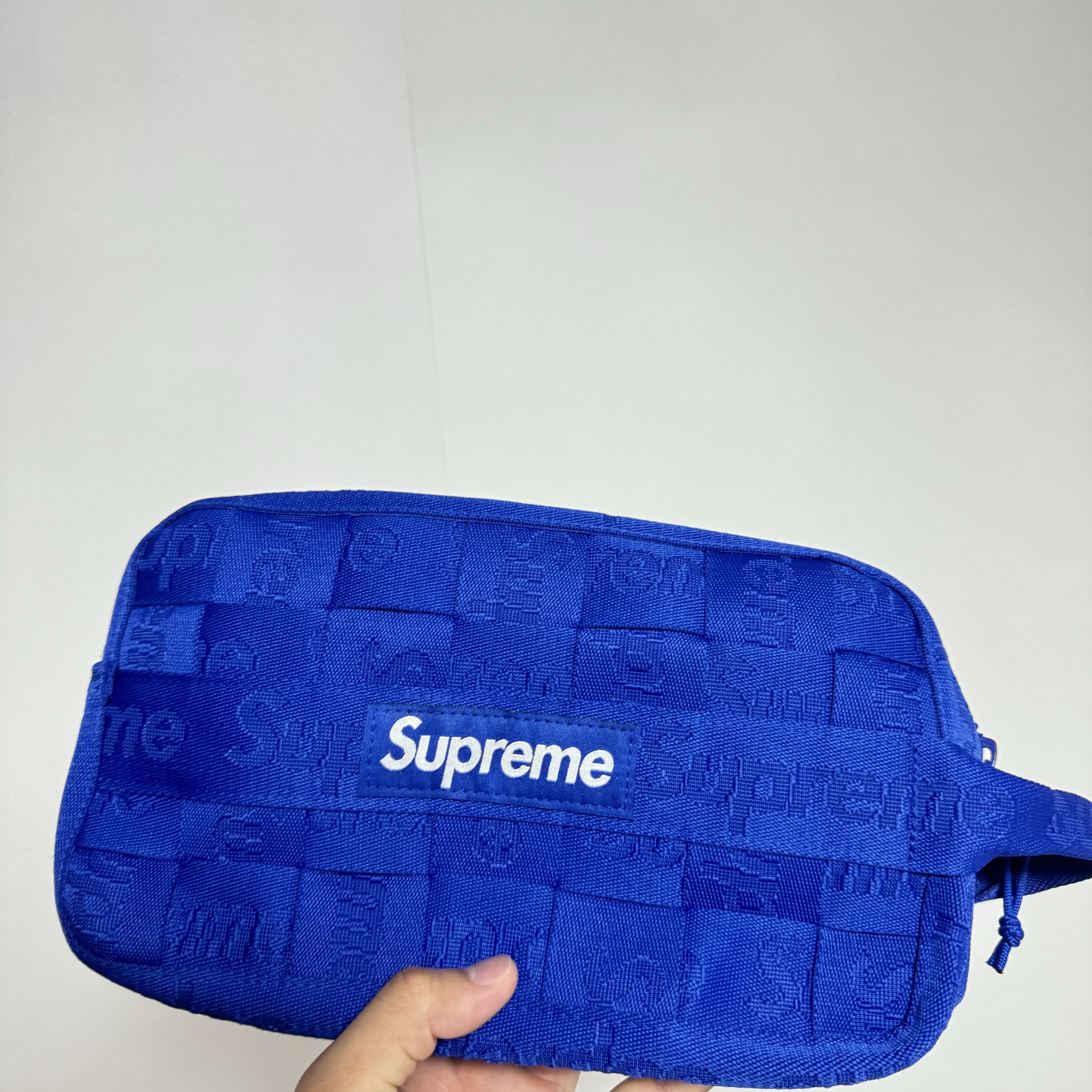 Supreme Woven Utility Bag Royal - 24SS 착용 스타일