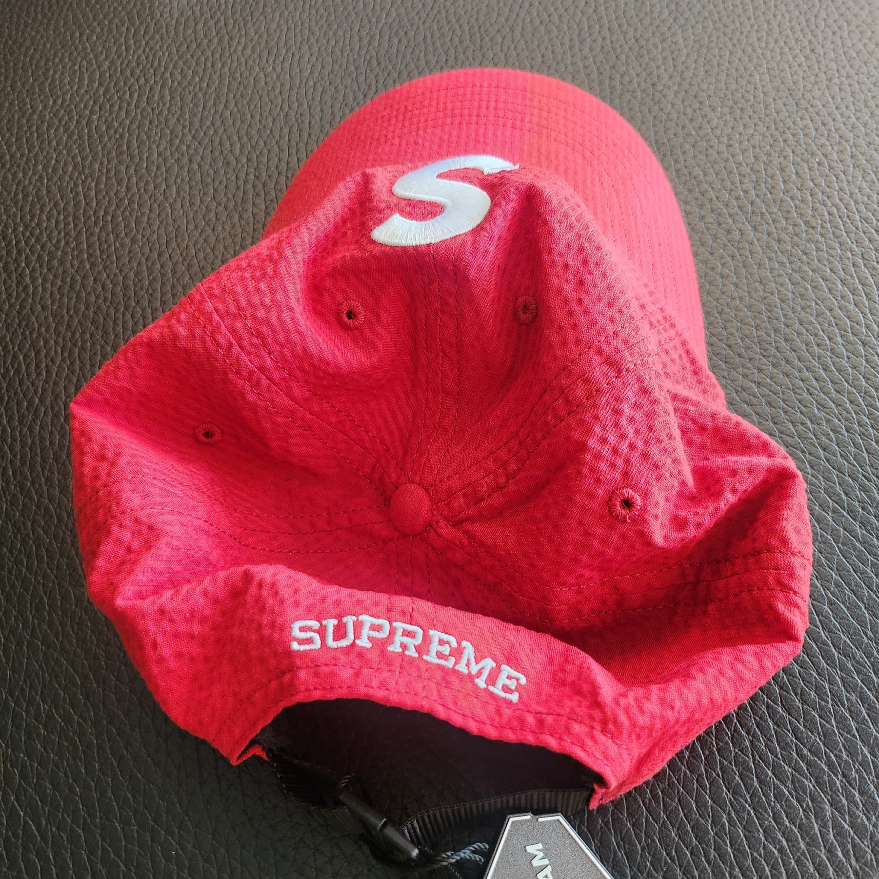Supreme Seersucker S Logo 6-Panel Red - 24SS 착용 스타일 - 2